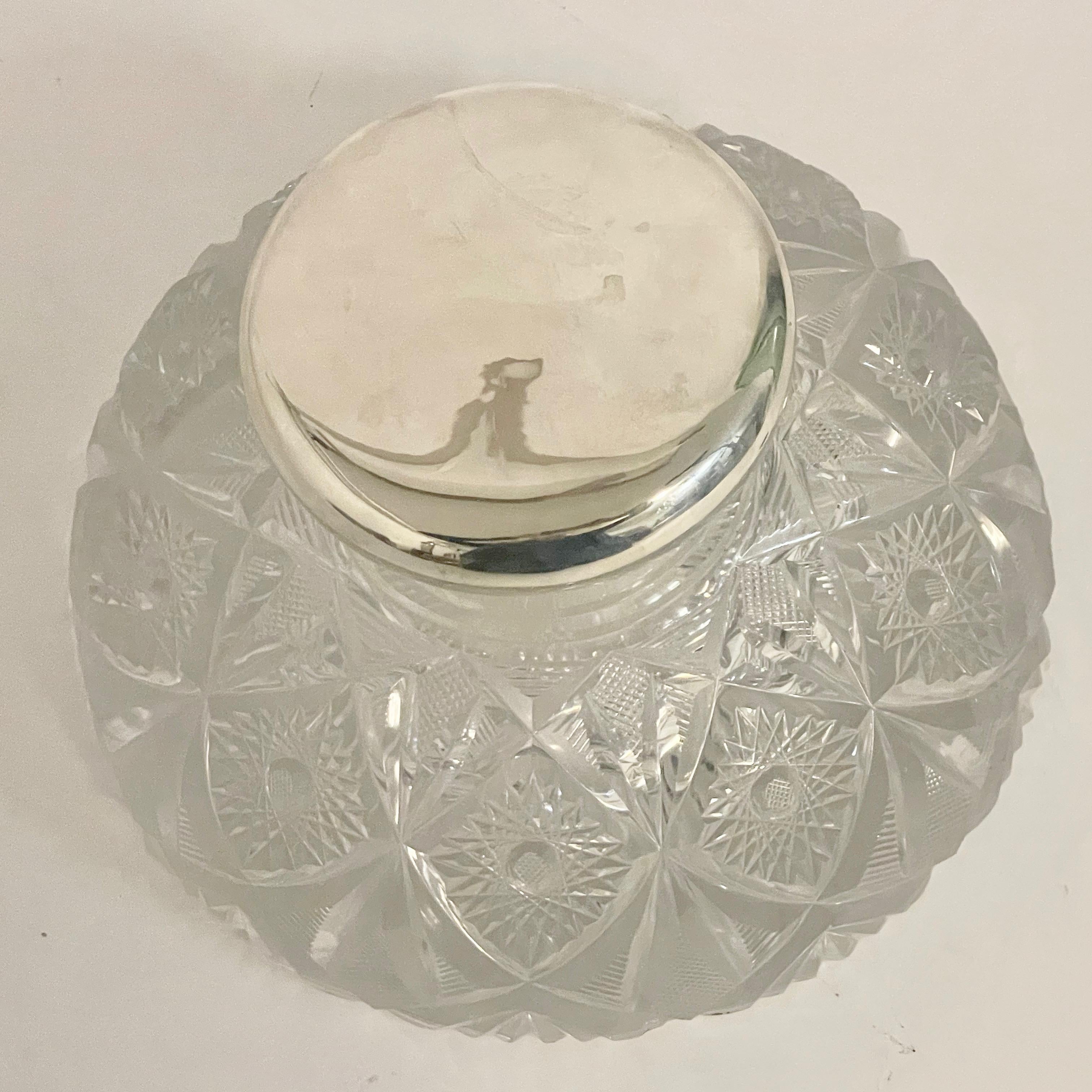 English Cut Crystal Monumental Inkwell by Middleton & Heath, 1912 In Good Condition For Sale In London, GB