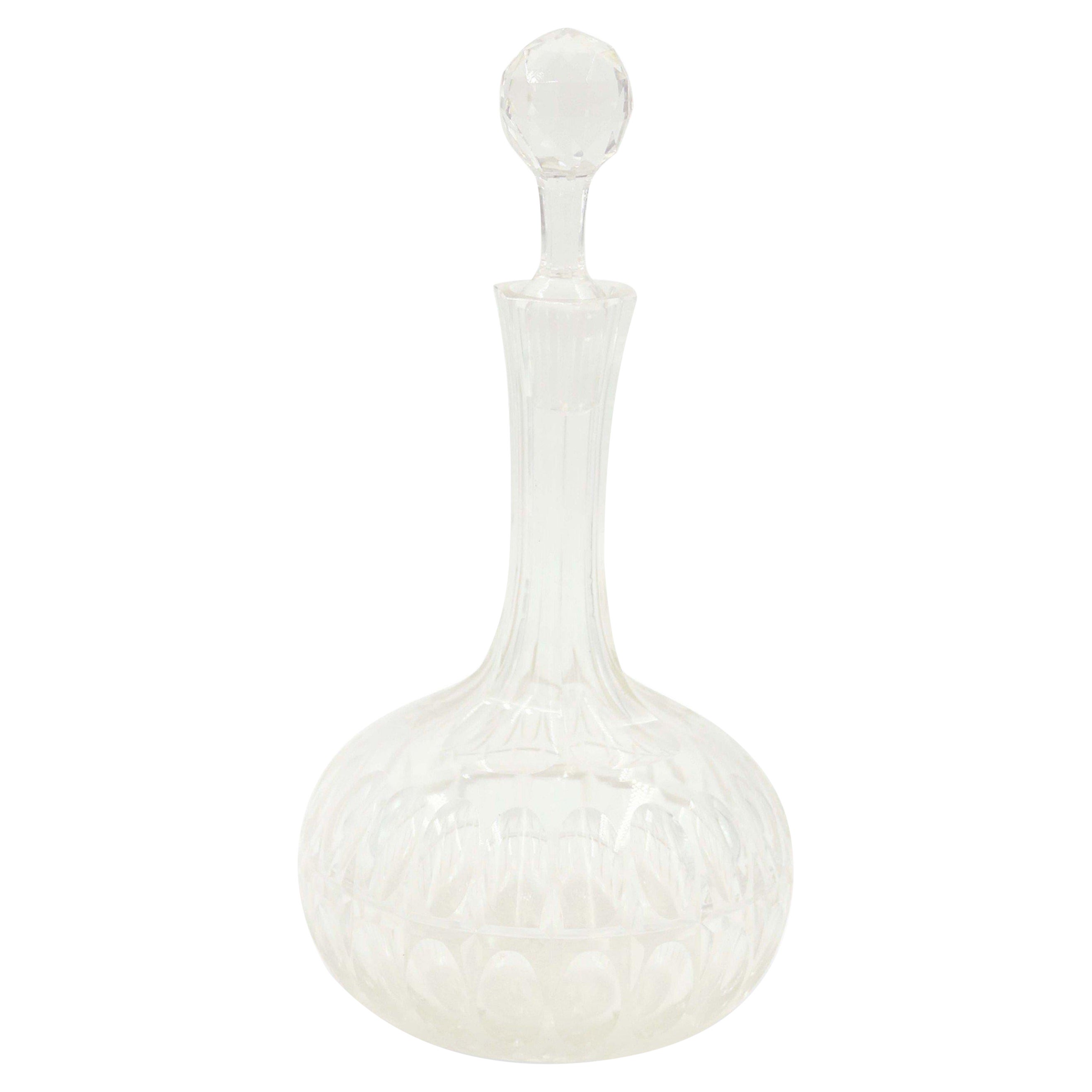 Carafe à bouchon en cristal taillé anglais
