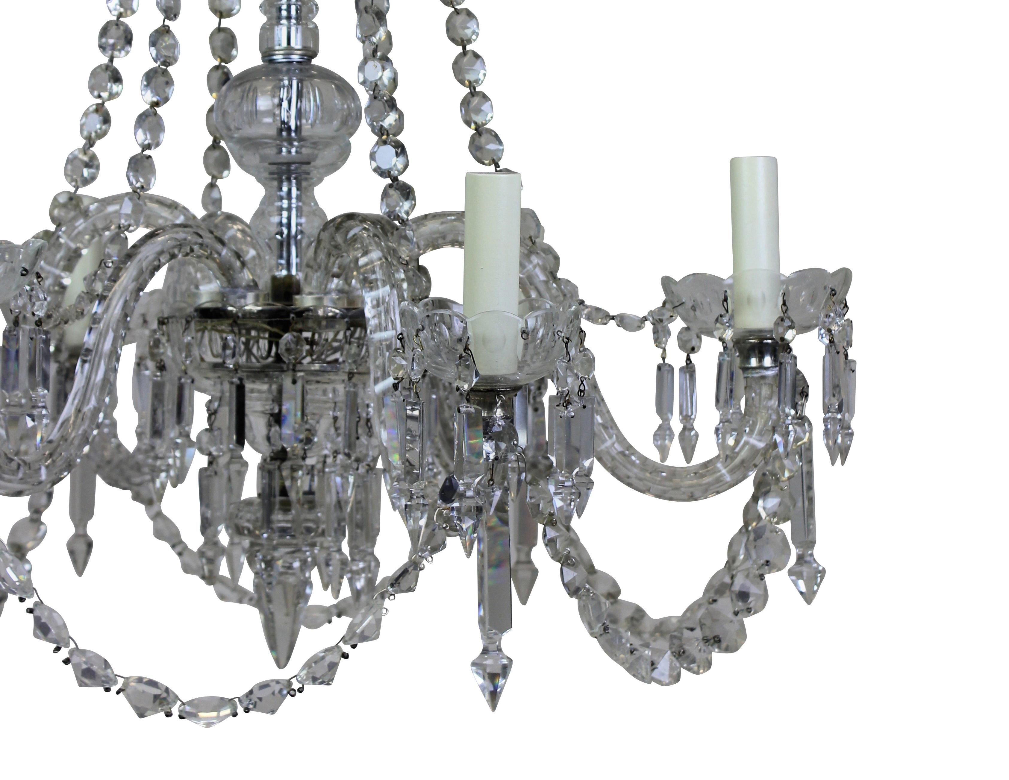 English Cut-Glass Chandelier In Good Condition In London, GB