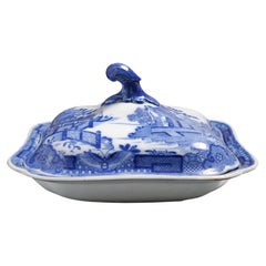 English Davenport Tea House pattern covered serving dish, c. 1800-25