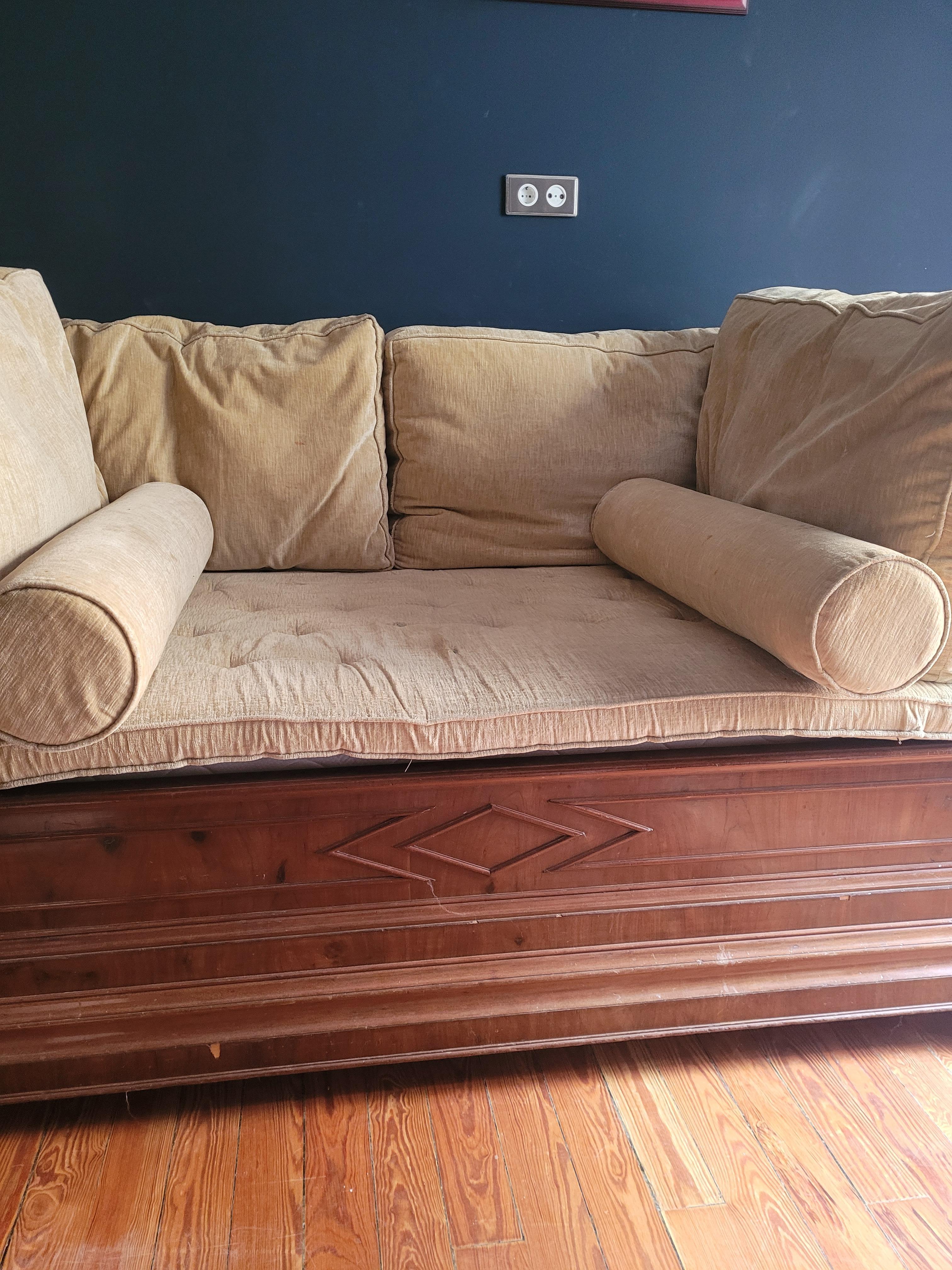 Legno Letto da giorno inglese in legno per il riposo, Woods Williams IV in vendita