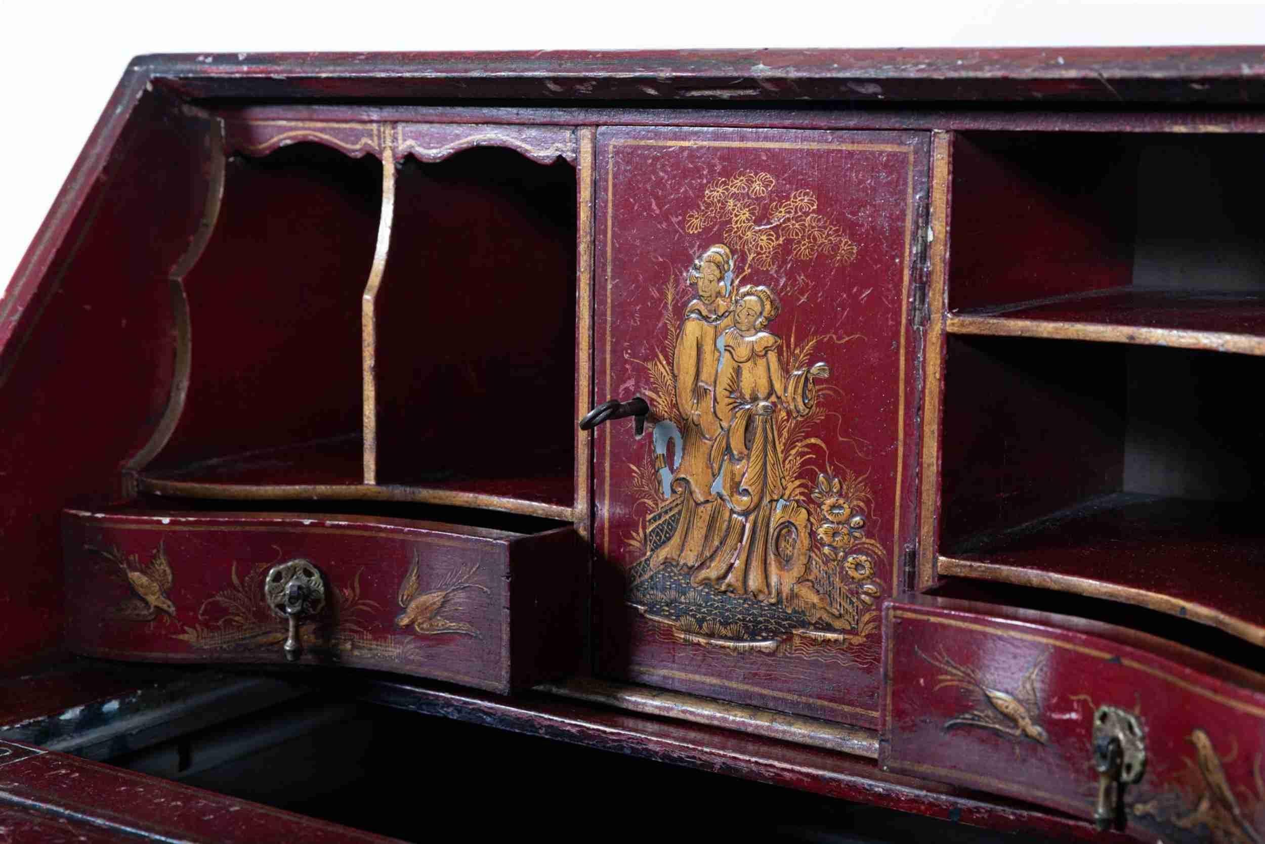 English Decorative Chinoiserie Bureau Writing Desk For Sale 4