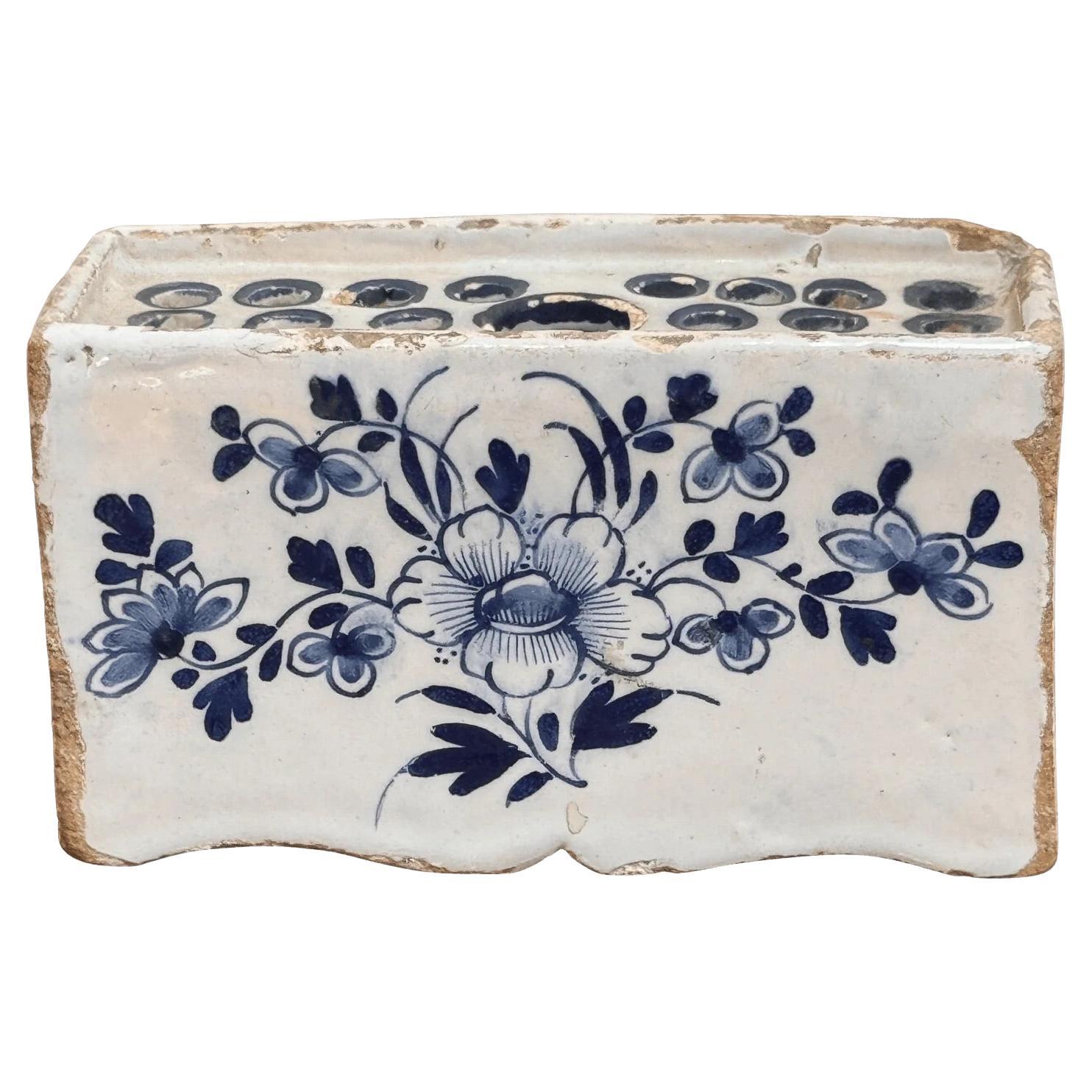 Mattone a fiore inglese Delft, 1760 circa, decorazione floreale