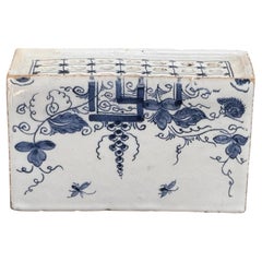 Englischer Delfter Blumenstein, um 1760