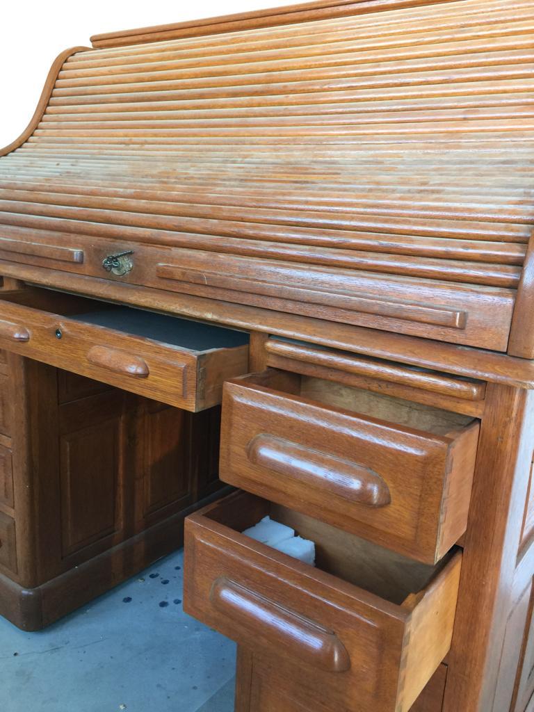 20th Century English Desk Oak Wood For Sale
