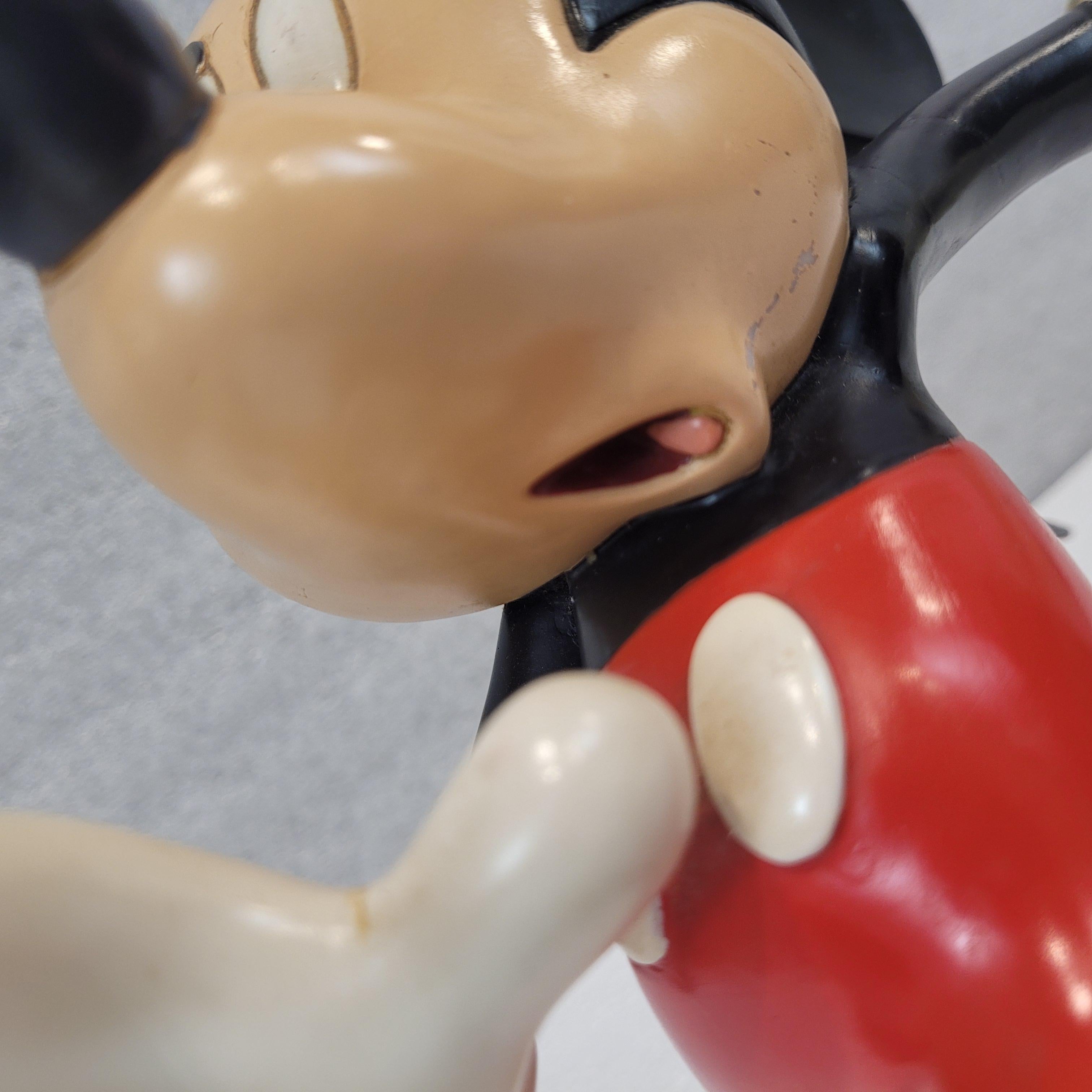 English Disney  Sculpture “Mickey Mouse on the Run”Resin  Epoxy Vintage Disney 6