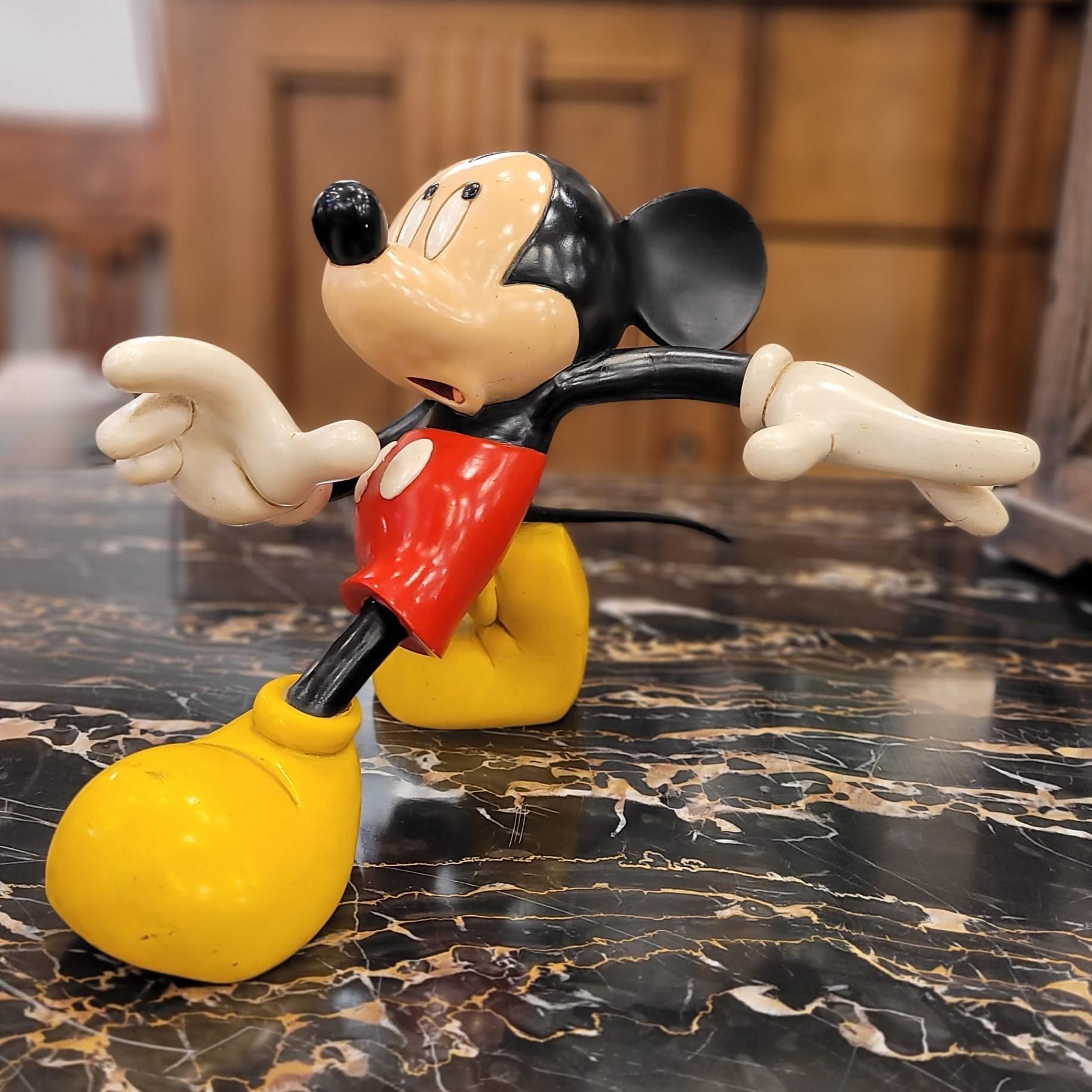 Hand-Crafted English Disney  Sculpture “Mickey Mouse on the Run”Resin  Epoxy Vintage Disney