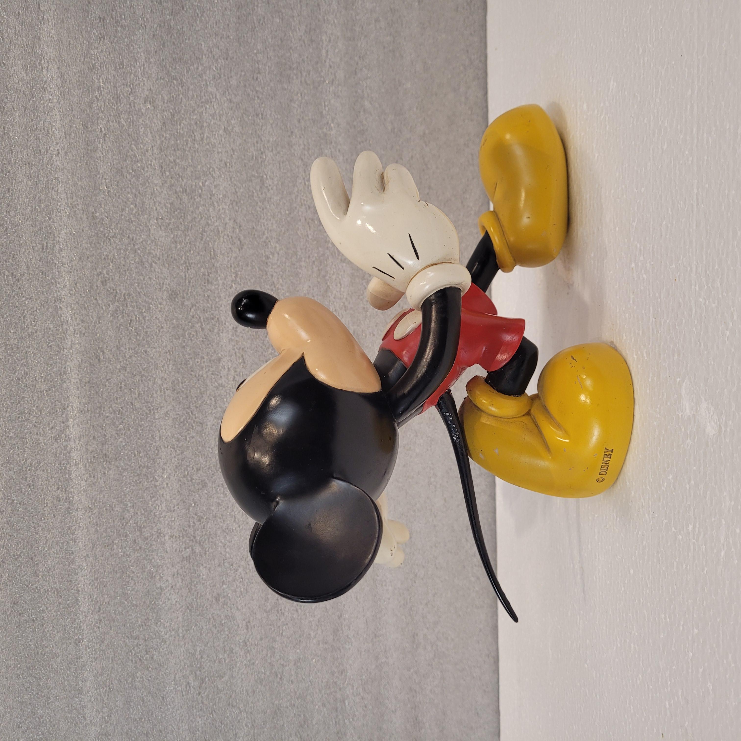 English Disney  Sculpture “Mickey Mouse on the Run”Resin  Epoxy Vintage Disney 2