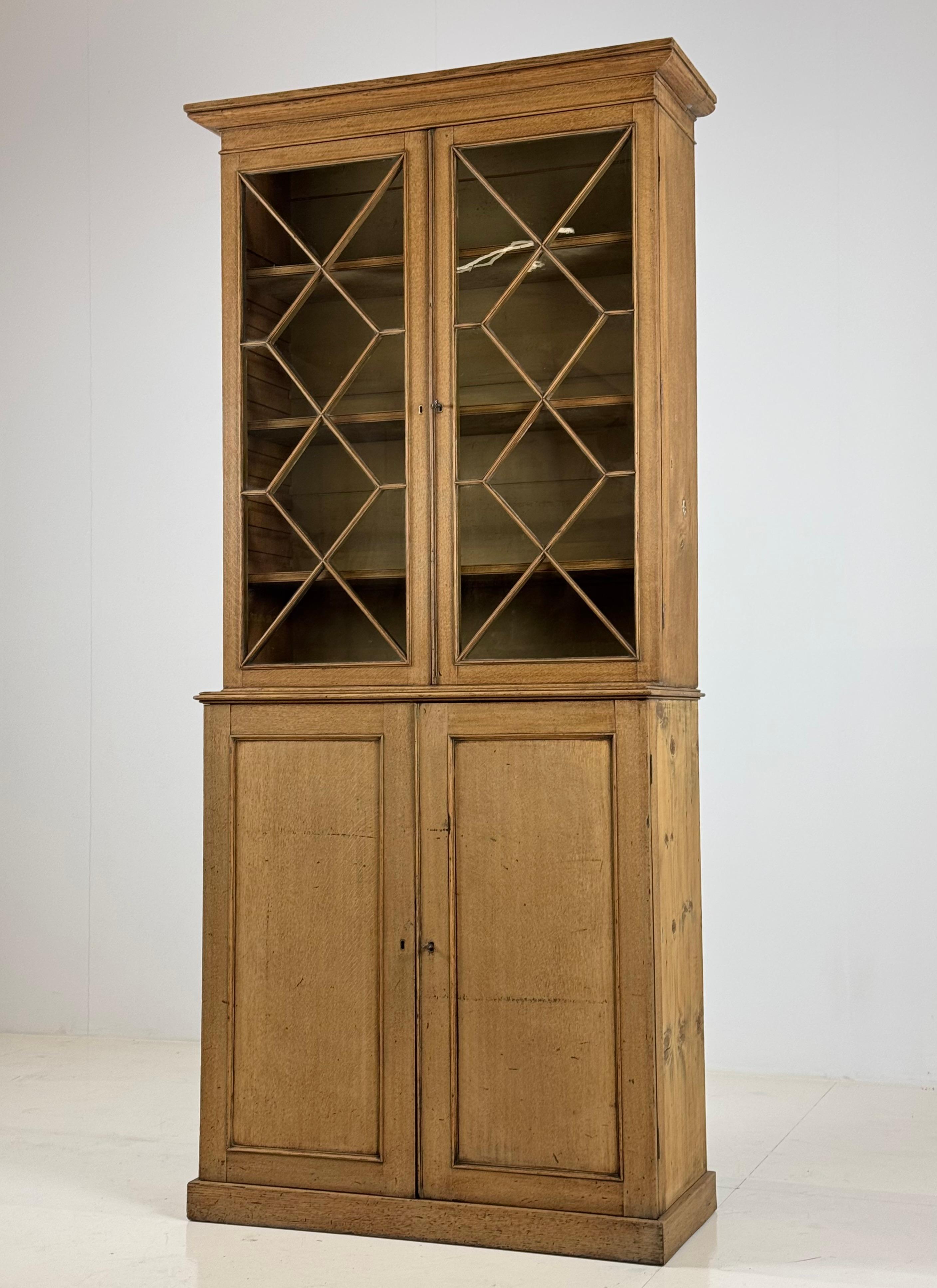 19th Century English display case 19th century oak For Sale