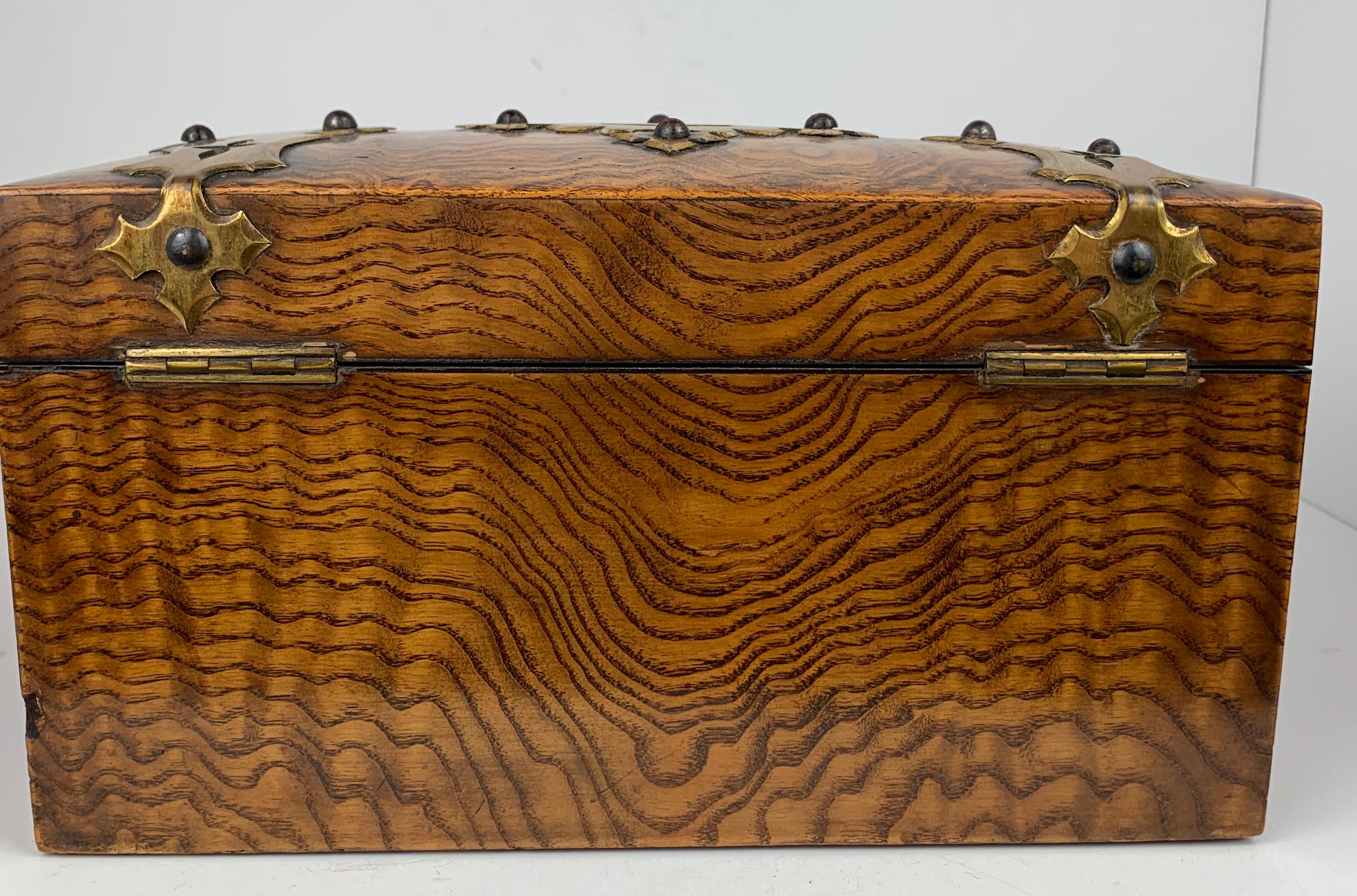 English  Tea Caddy in Carpathian Elm with Double Compartments-England, 19th c.