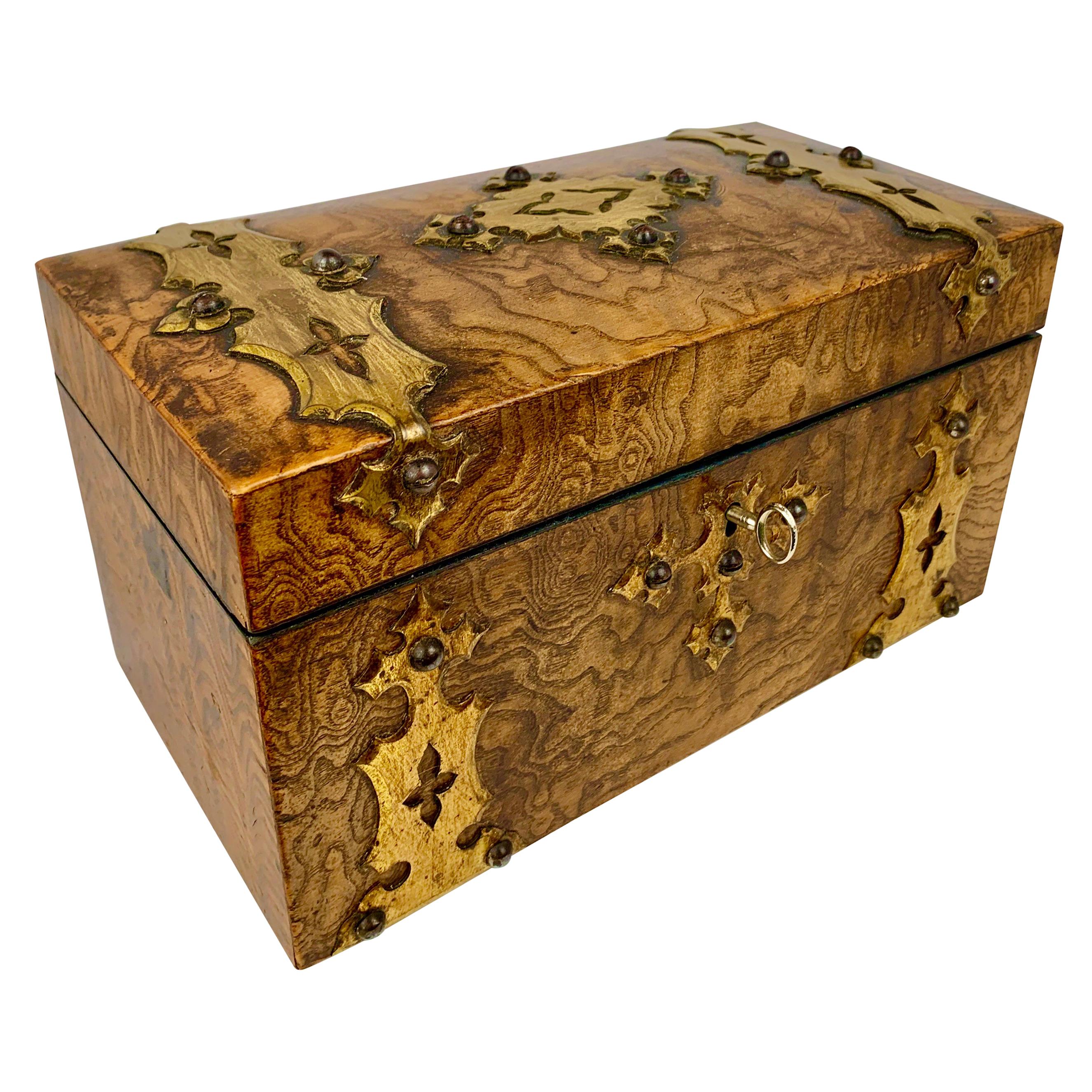  Tea Caddy in Carpathian Elm with Double Compartments-England, 19th c.