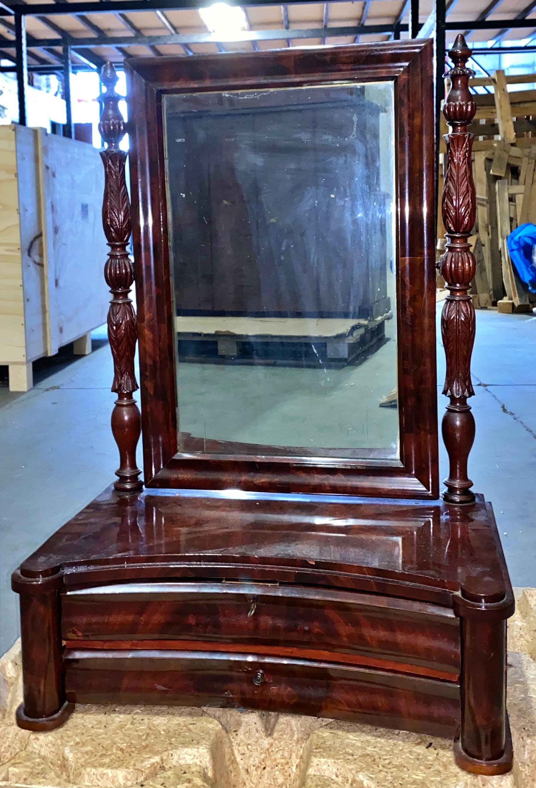 Regency English Dressing Table late 19th Century Walnut Root For Sale