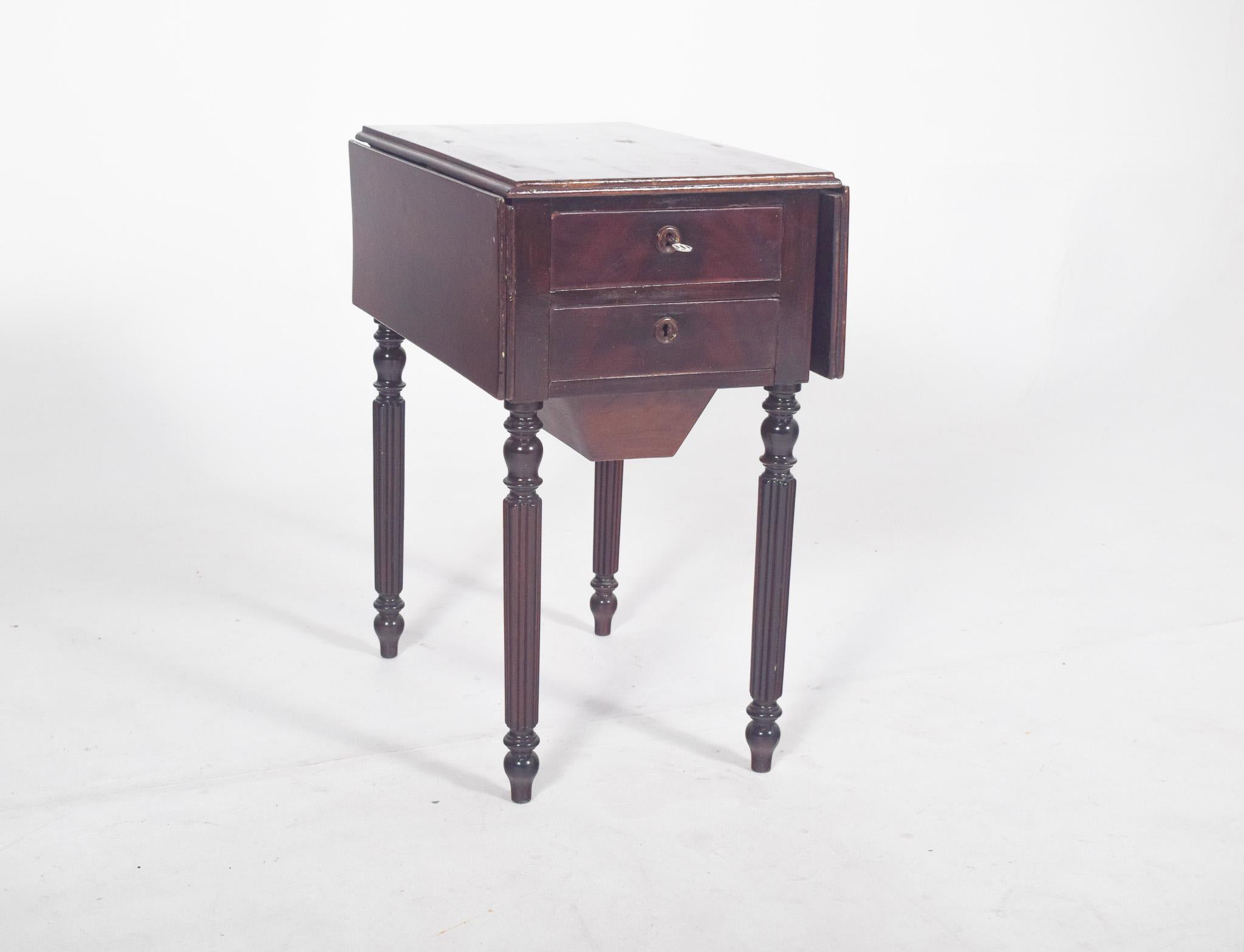 Romantic English Drop Leaf Rectangular Side Table For Sale