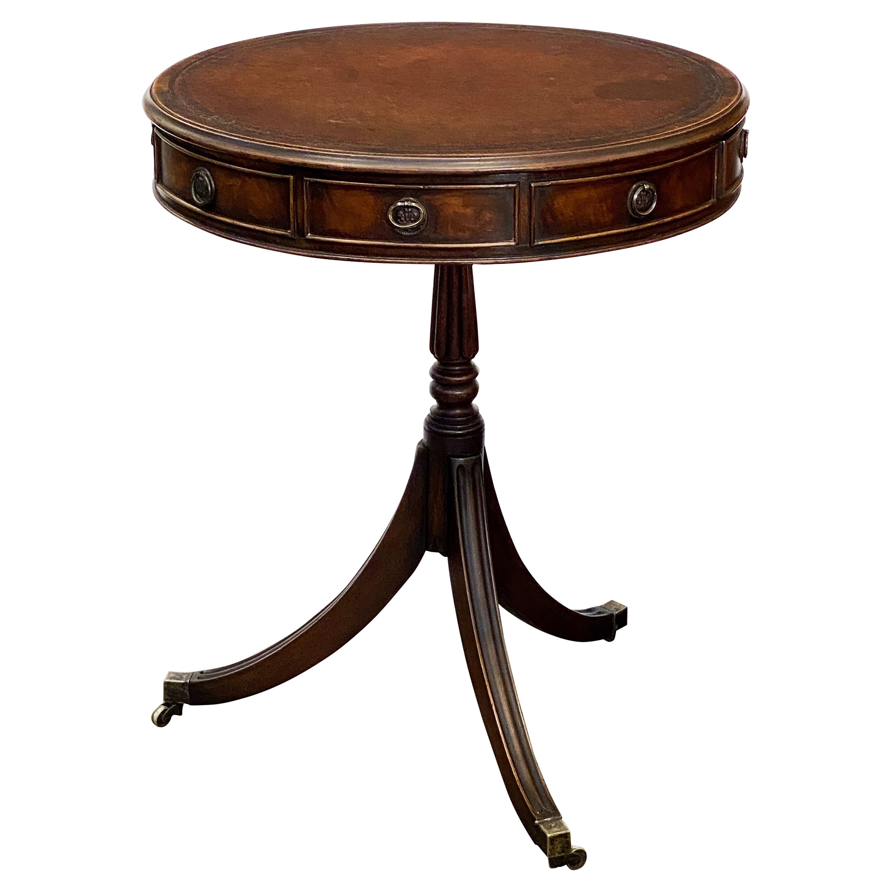 Table à tambour anglaise en acajou avec plateau en cuir de l'époque édouardienne