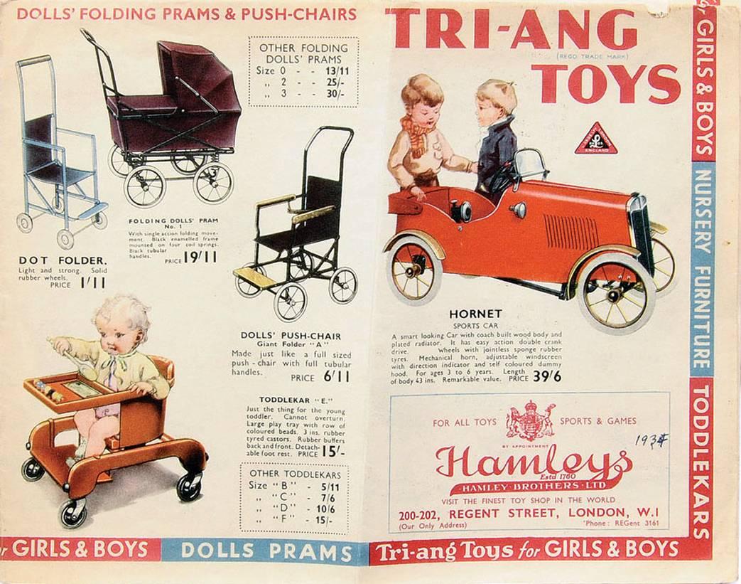 English 'Duke' Childs Pedal Car by Triang & Tri Trailer for Prop Display or Use In Good Condition In Devon, England