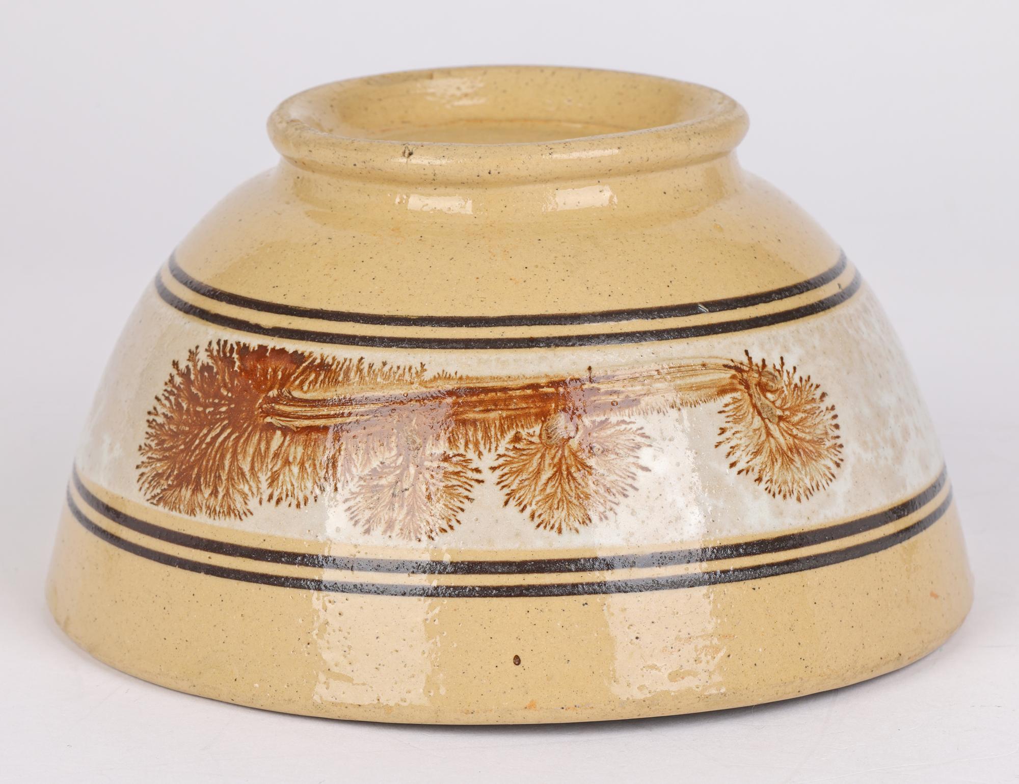 English Early 19th Century Drabware Bowl with Mocha Decoration 2