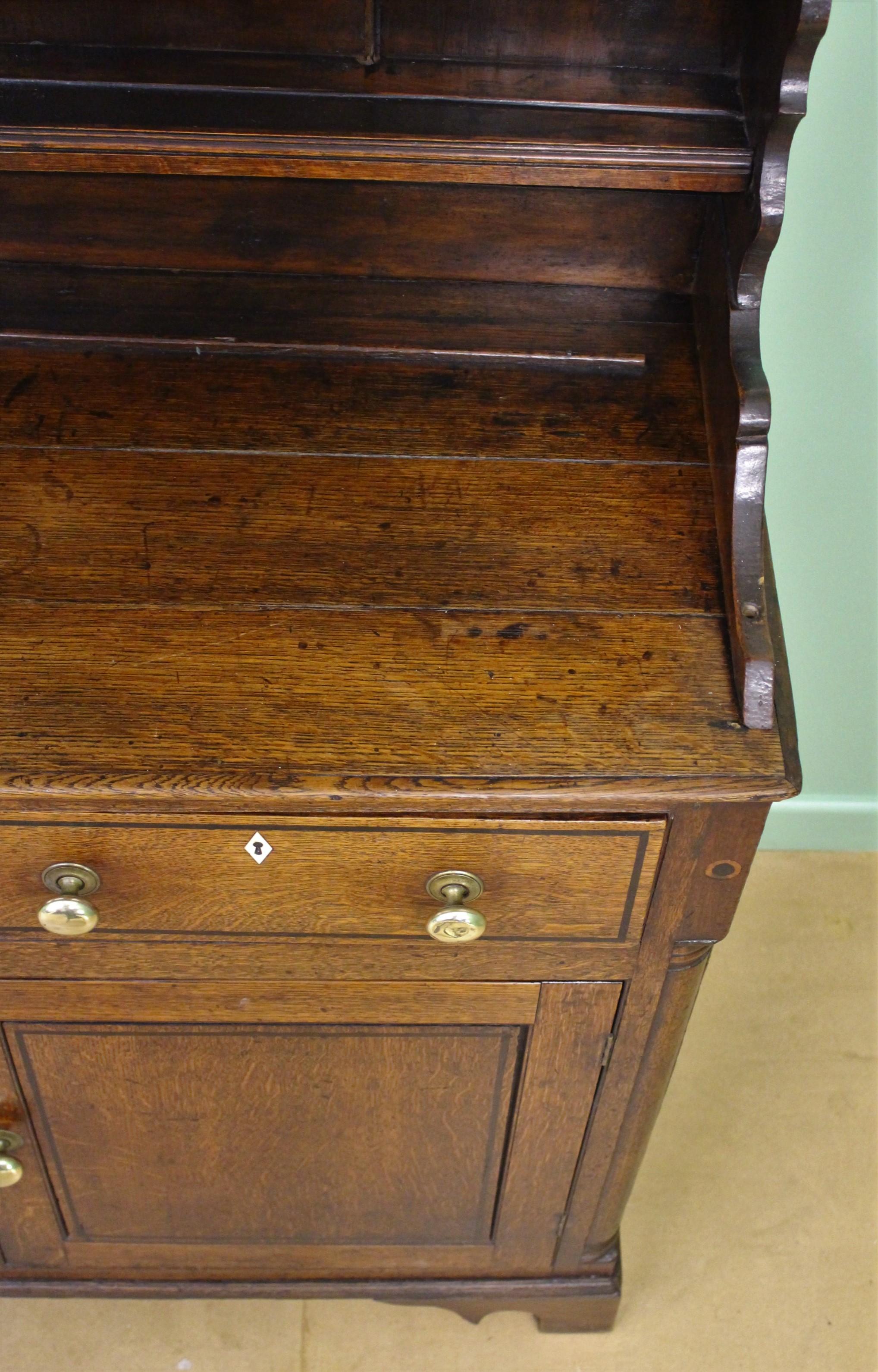 English Early 19th Century Georgian Oak Dresser For Sale 15