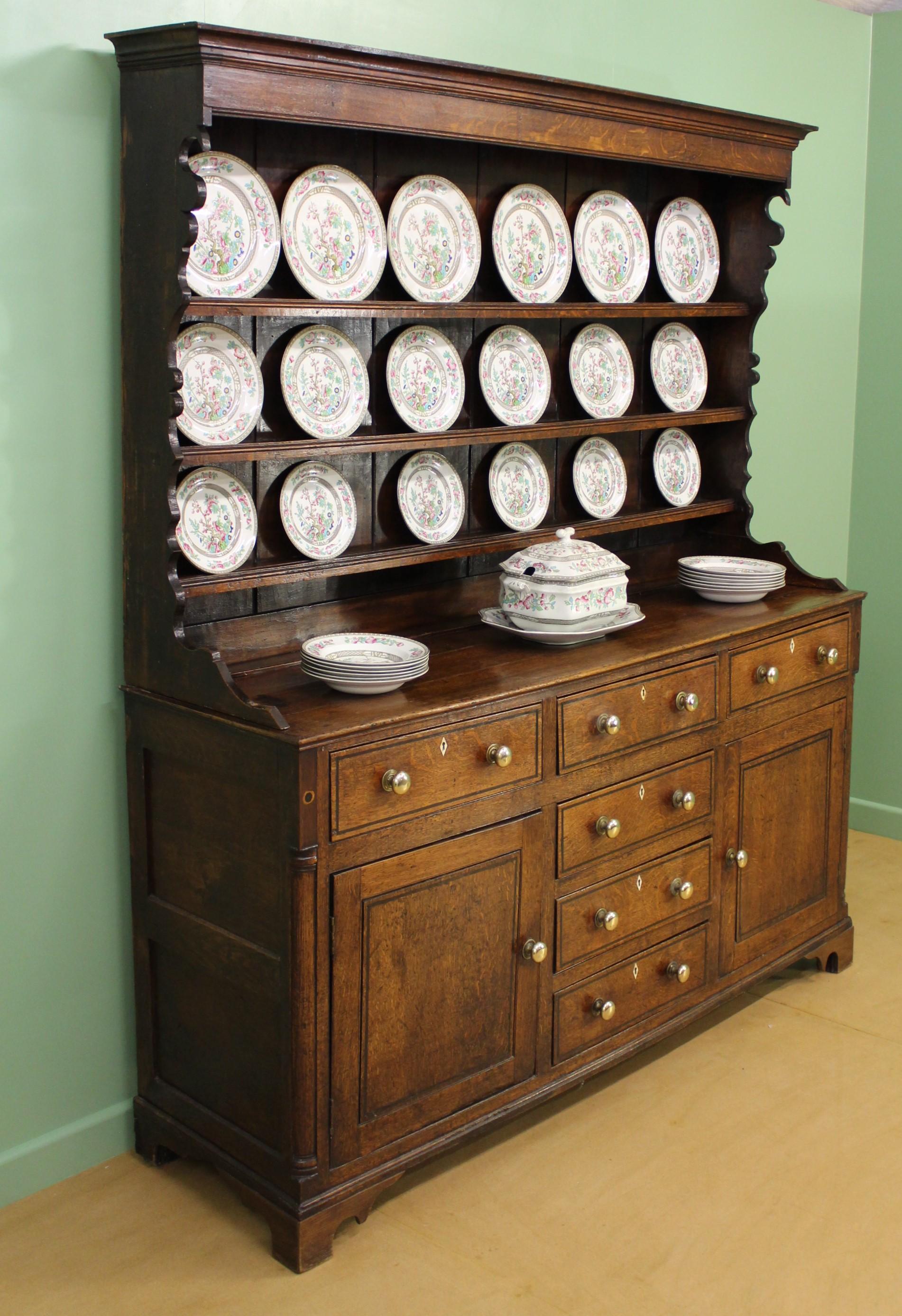 Inlay English Early 19th Century Georgian Oak Dresser For Sale