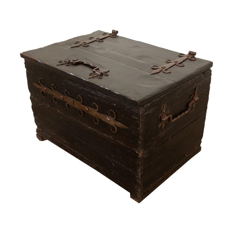 ANCIENNE BOITE EN FER, coffre de rangement, french antique iron box coffre