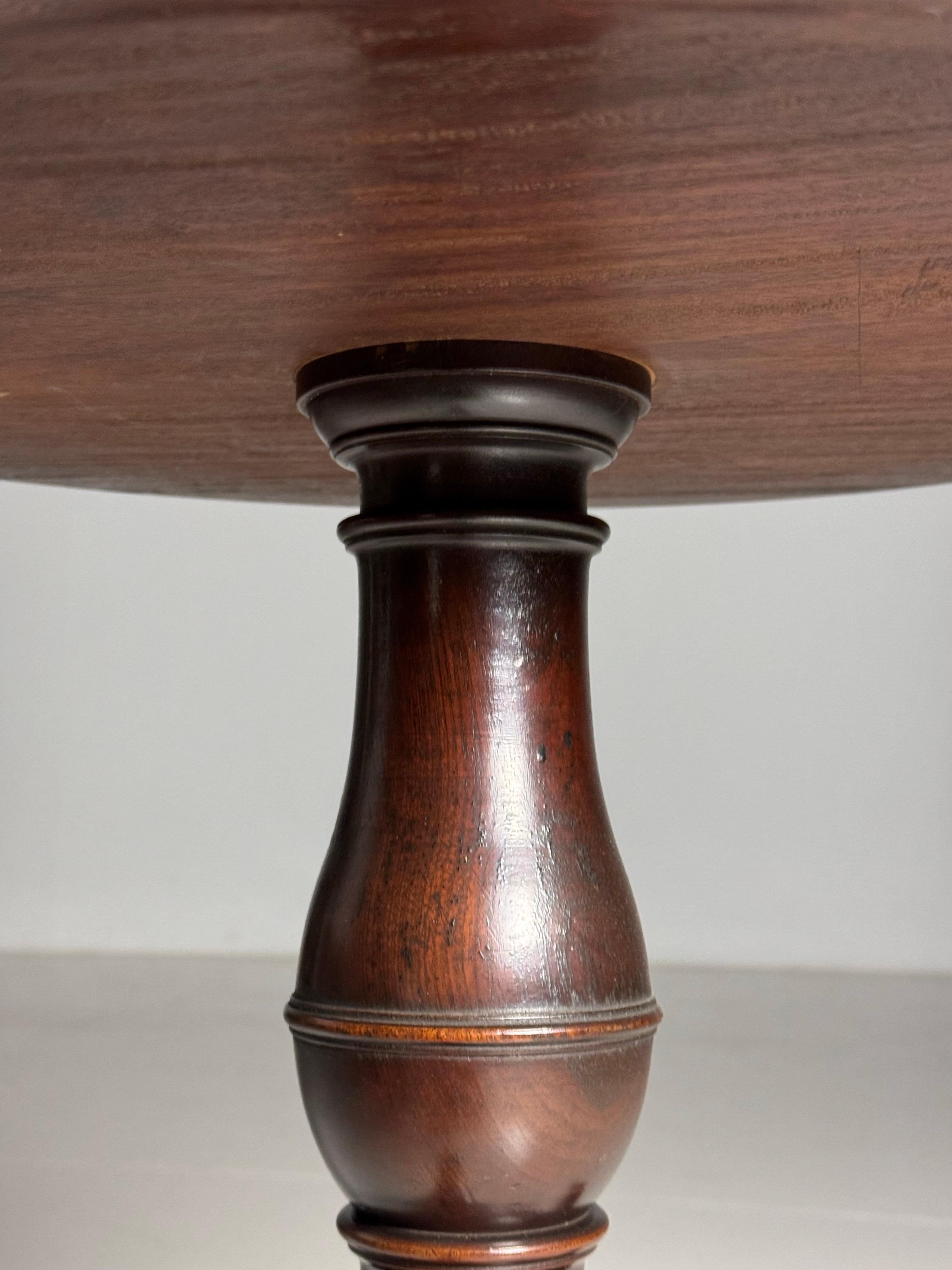 Etagère inglesa de caoba de principios del siglo XIX en venta 4