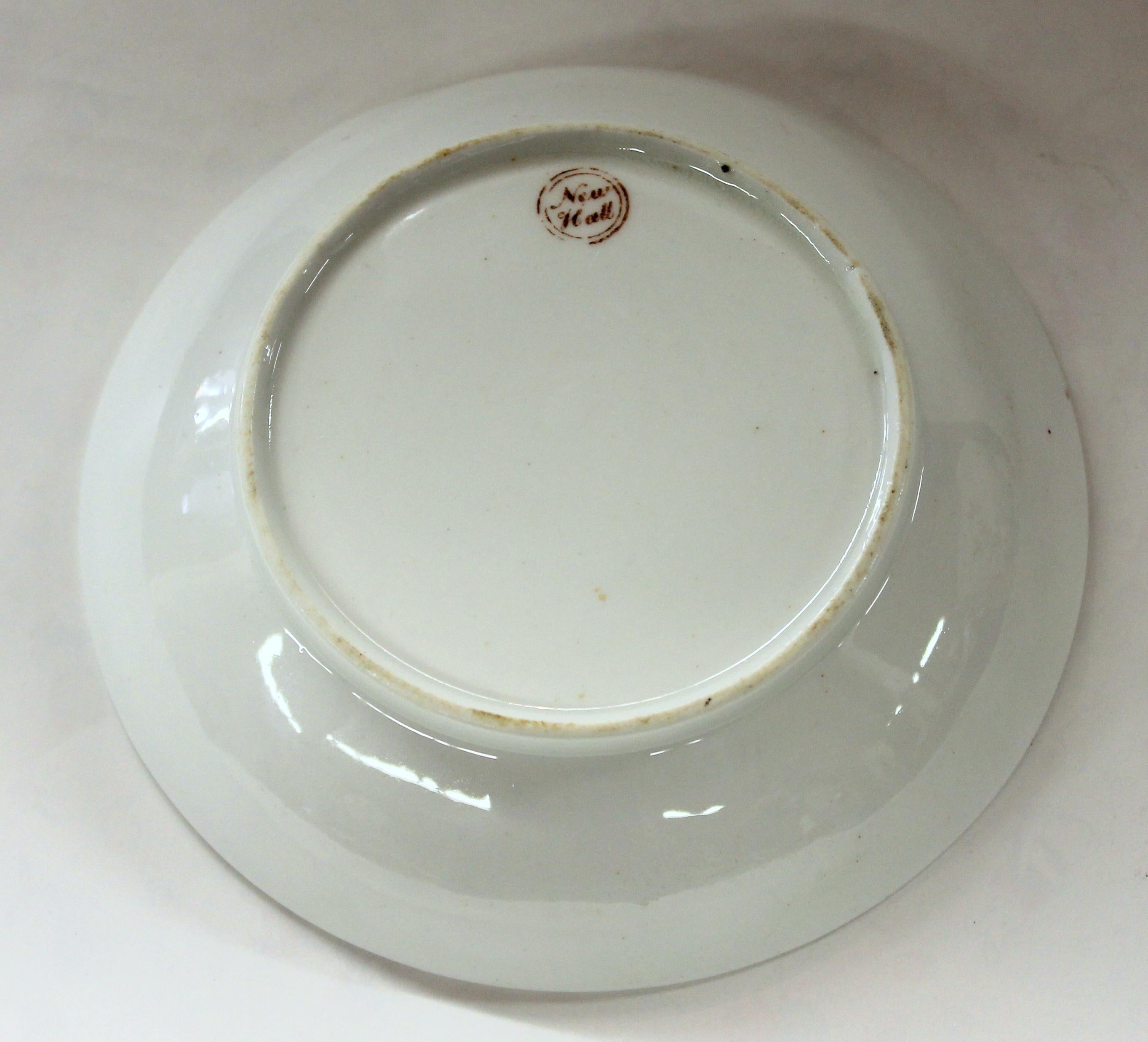 English Early 19th Century New Hall Porcelain Floral Decor Cup and Saucer For Sale 2