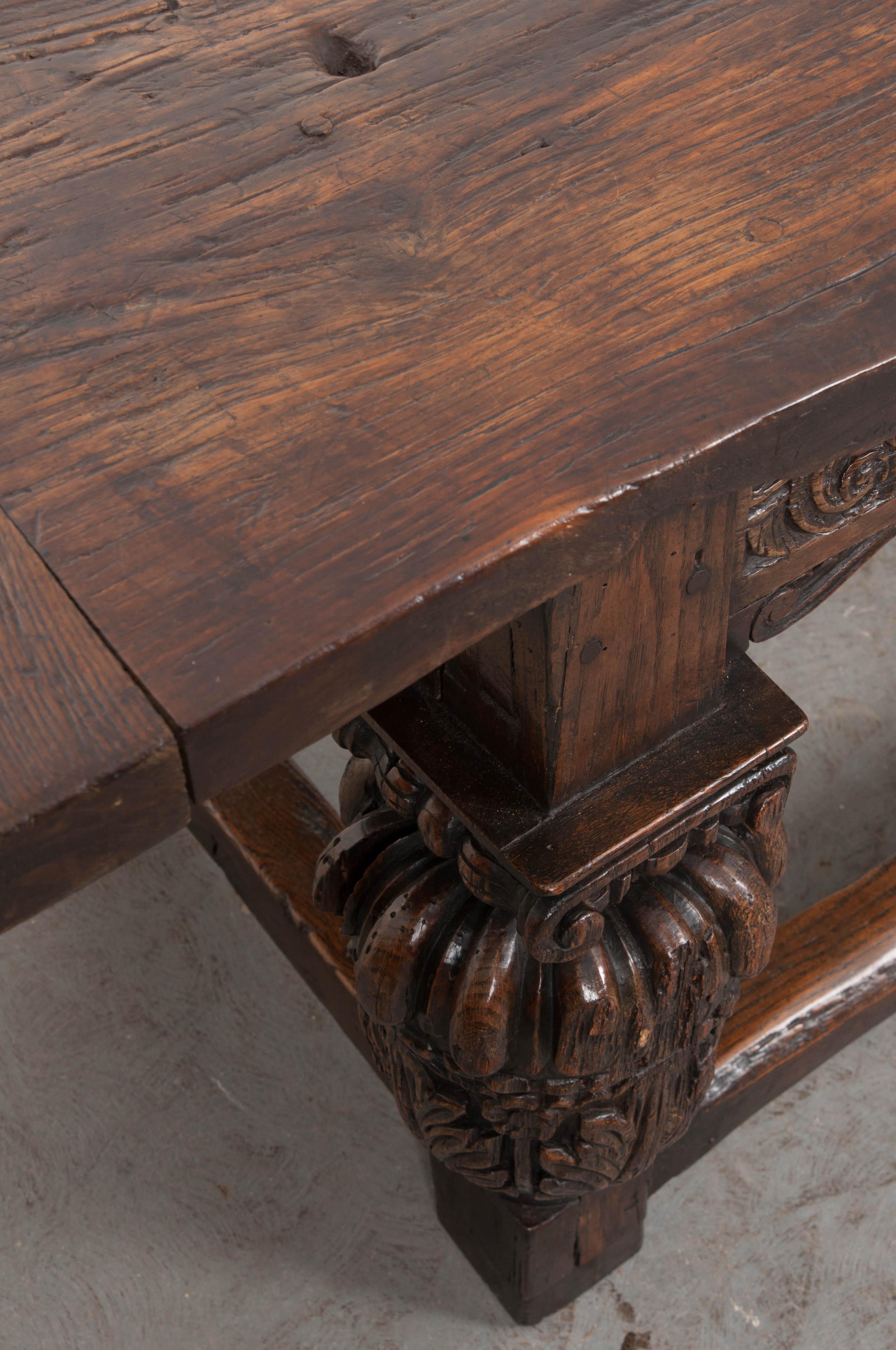 Spanish Early 19th Century Oak Refectory Table For Sale 6