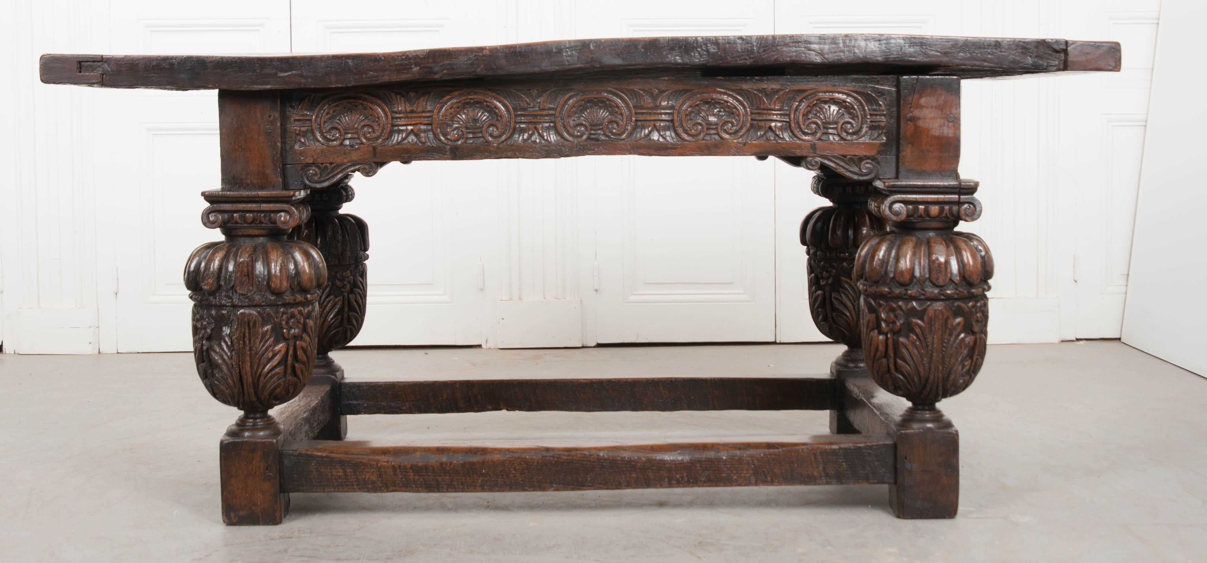 Spanish Early 19th Century Oak Refectory Table For Sale 12
