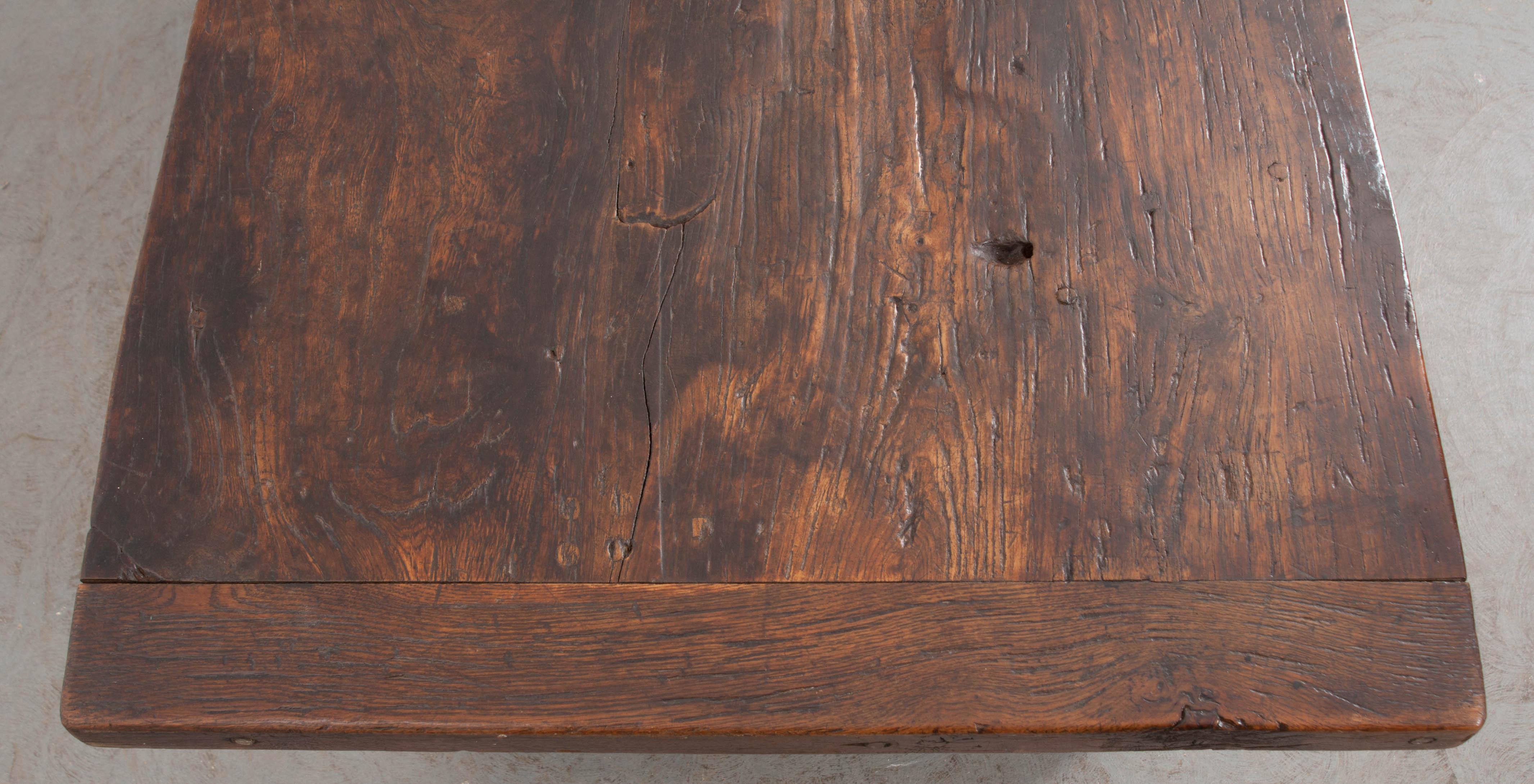 Spanish Early 19th Century Oak Refectory Table For Sale 3