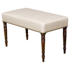 English Early 19th Century Regency Bench with Cylindrical Legs and Upholstery