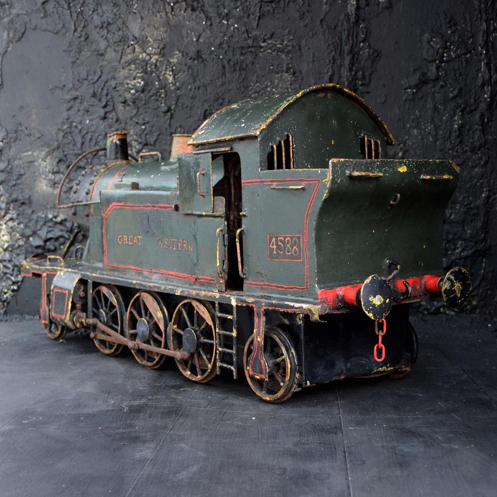 Folk Art English Early 20th Century Amazing Scratch Built Locomotive