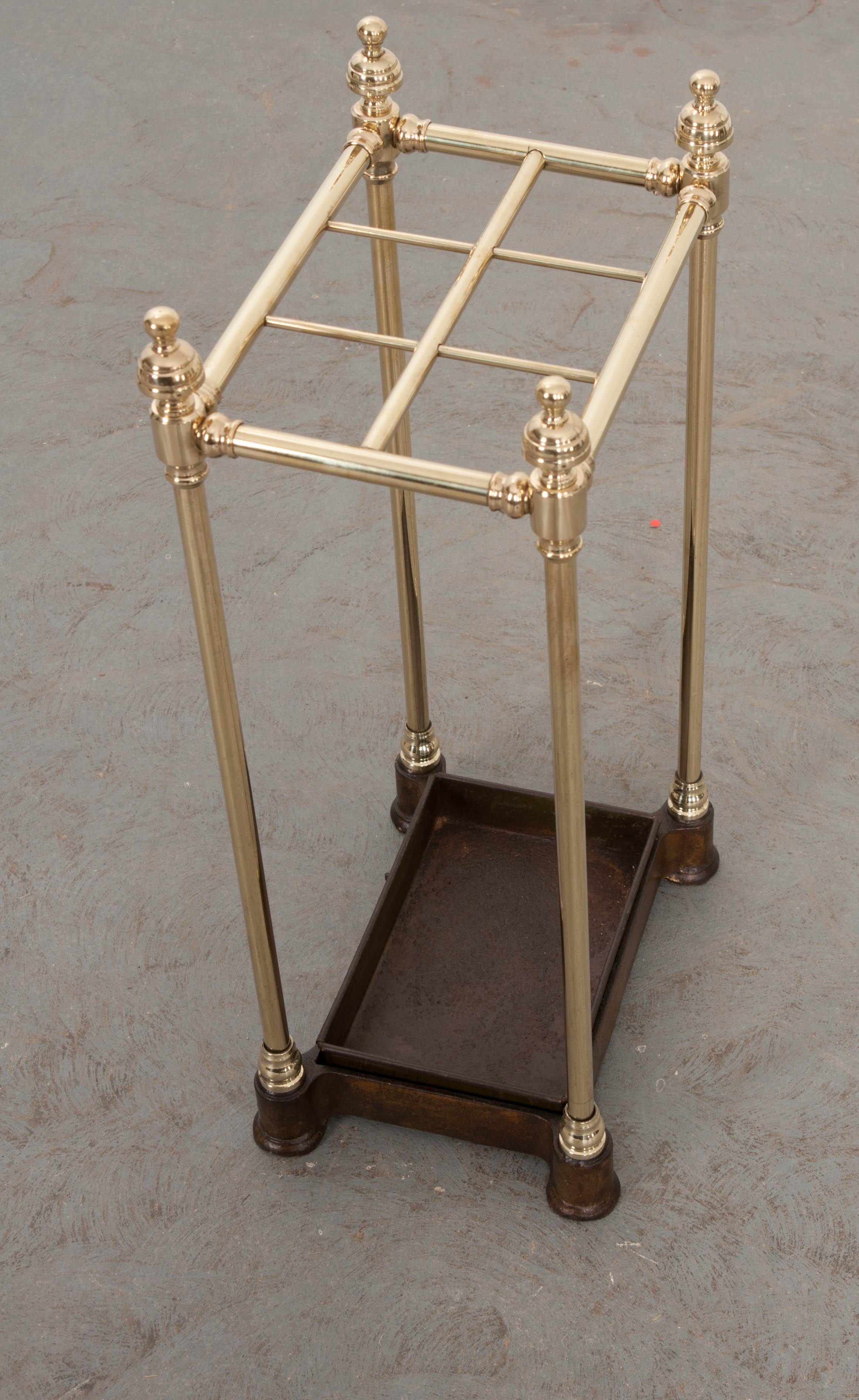 English Early 20th Century Brass and Iron Umbrella Stand 2