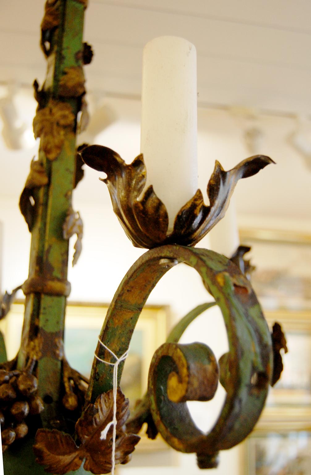 English Early 20th Century Iron Chandelier with Grape Motif, Original Paint For Sale 2