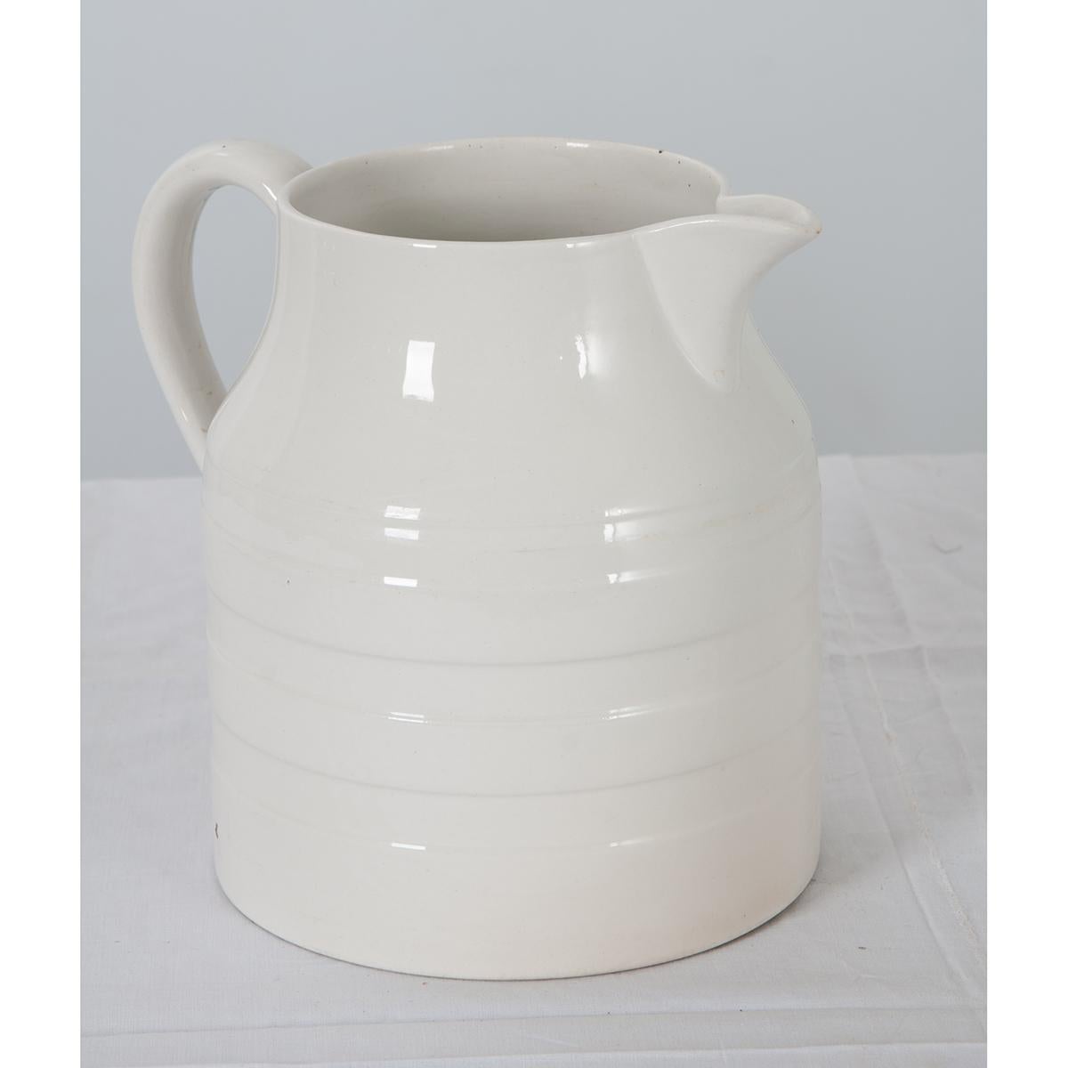 English Early 20th Century Ironstone Pitcher In Good Condition In Baton Rouge, LA