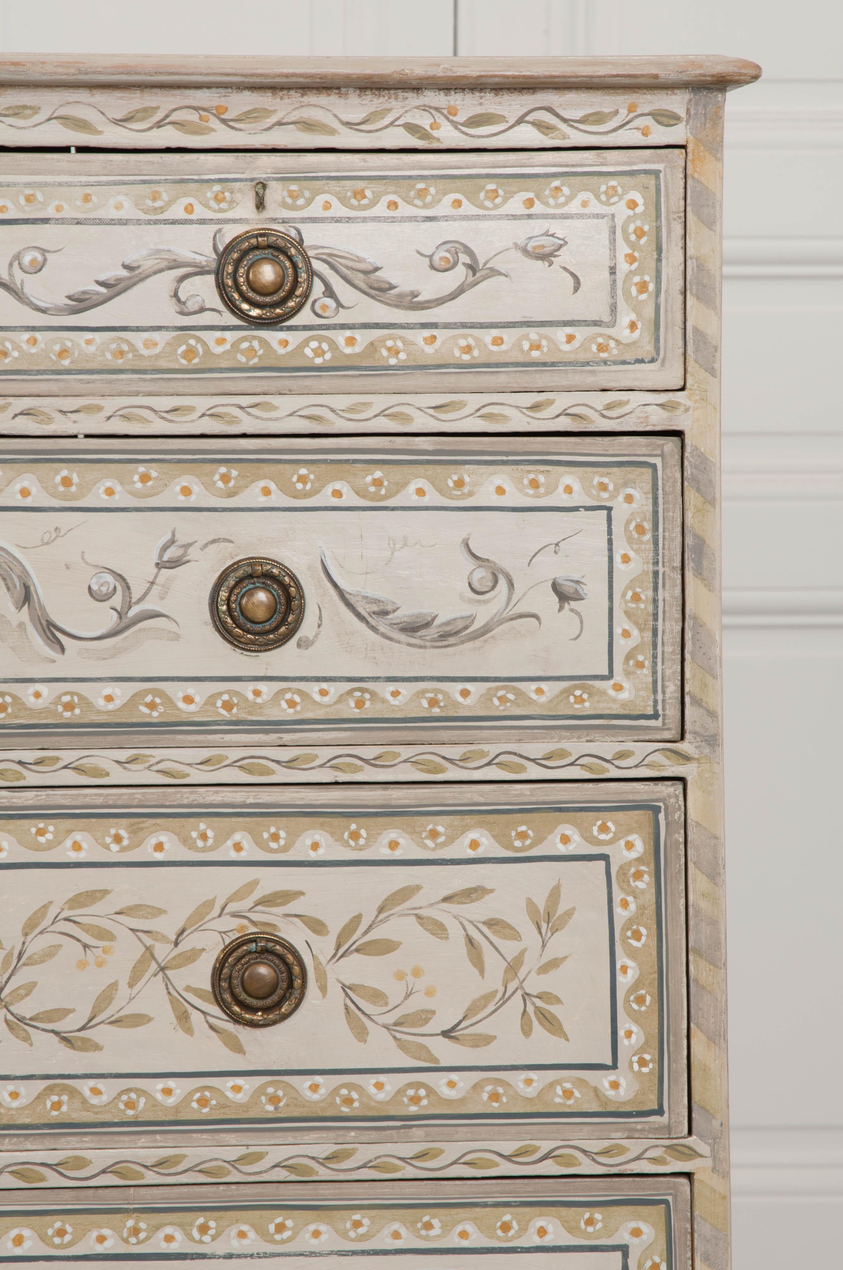 English Early 20th Century Painted Chest of Drawers In Good Condition In Baton Rouge, LA