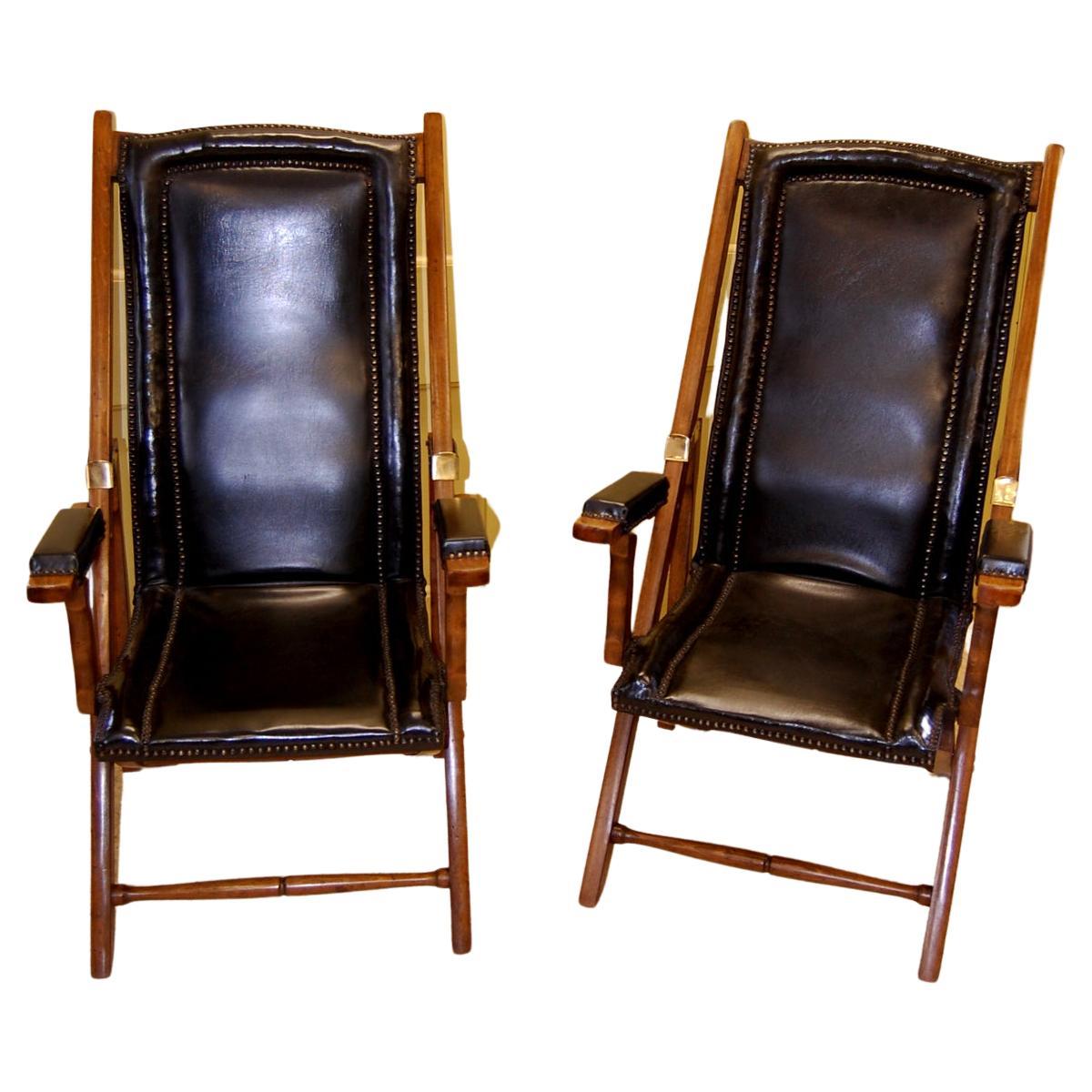 English Early 20th Century Pair Black Leather Folding Campaign or Deck Chairs 