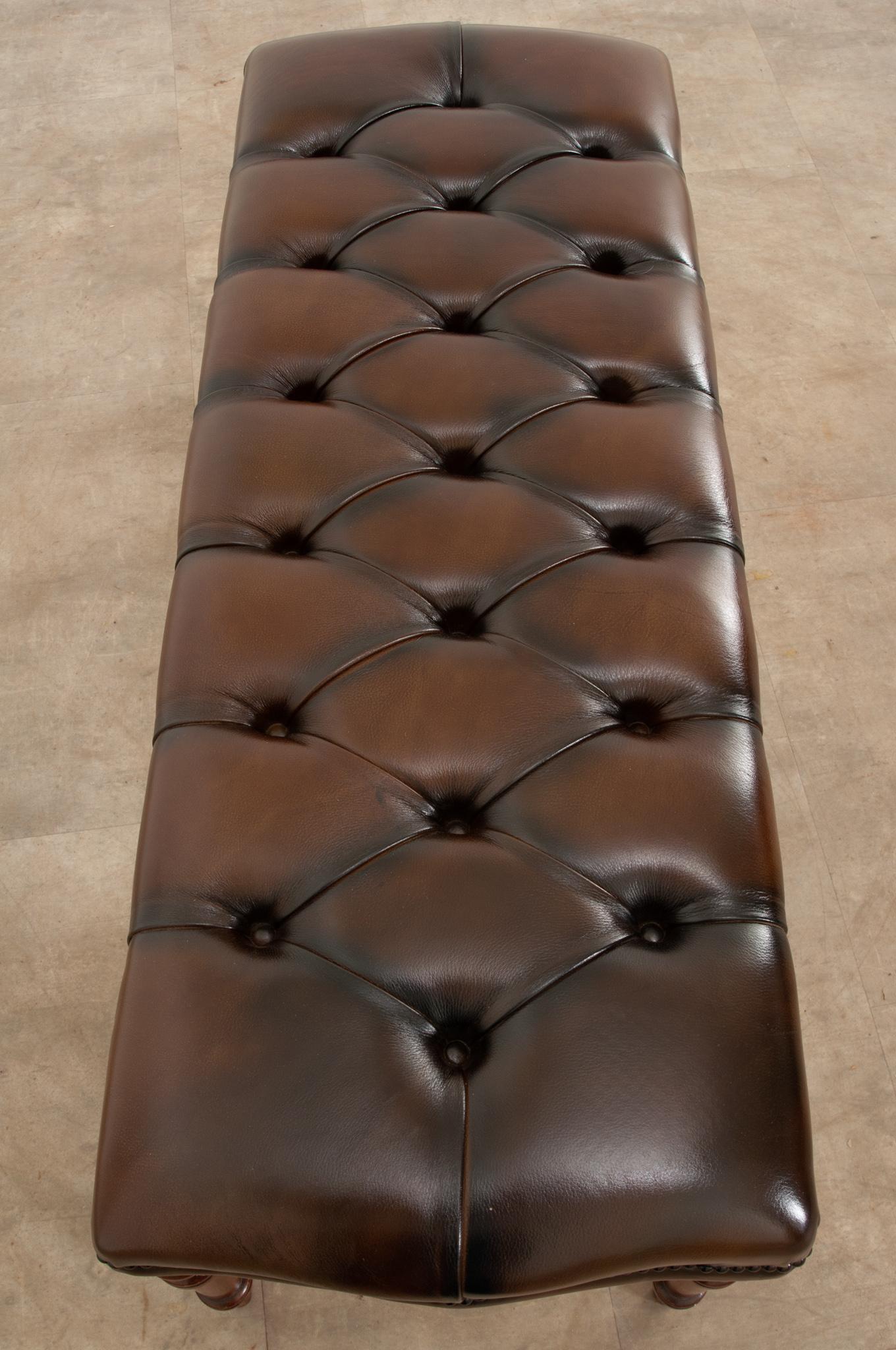 Wood English Early 20th Century Tufted Leather Bench