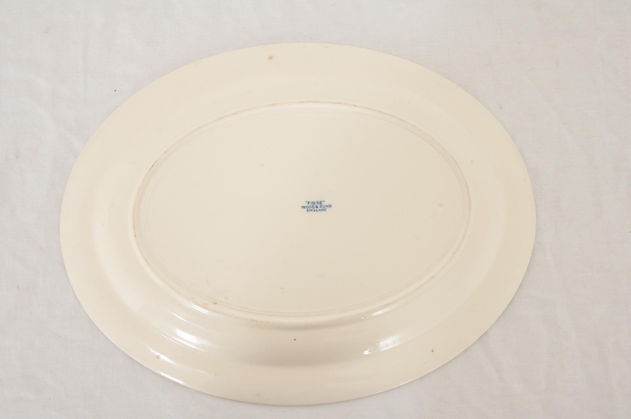 English Early 20th Century Wood and Sons Fibre Platter In Good Condition In Baton Rouge, LA