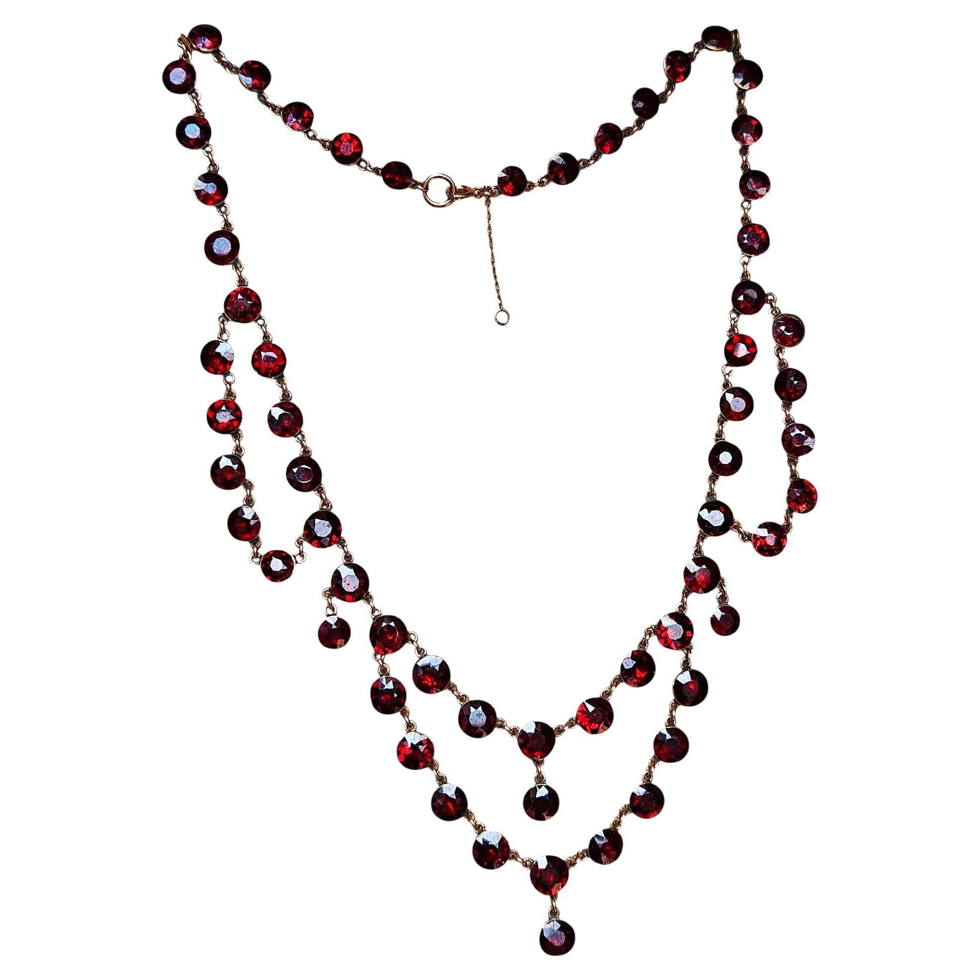 English Early Victorian Almandine Swags Garnet 9 KT Gold Necklace Circa 1850s For Sale