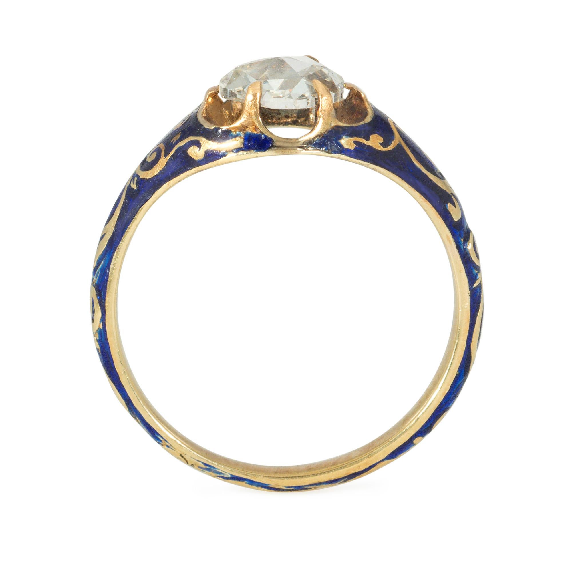 Début de l'époque victorienne Bague anglaise du début de l'ère victorienne en or, émail bleu et diamants taillés en rose en vente