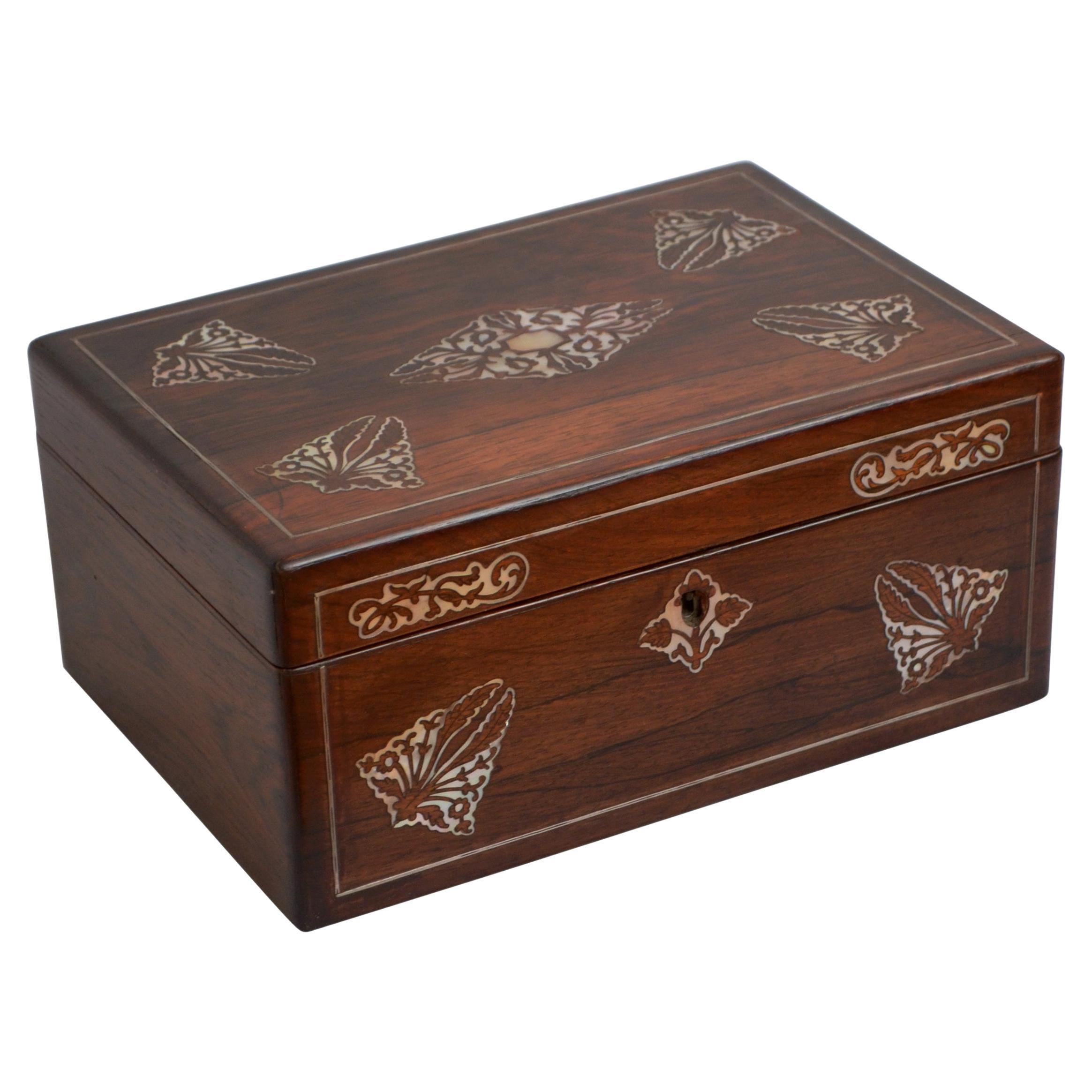 English Early Victorian Jewellery Box with Tray