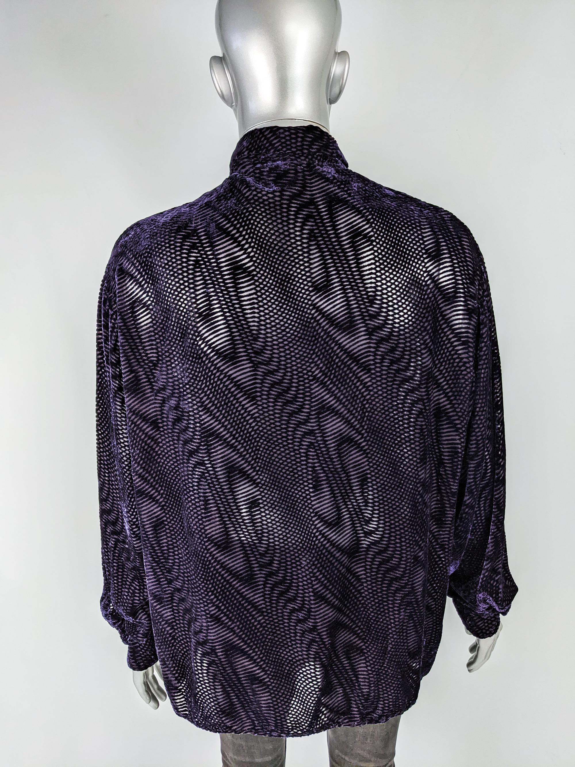 English Eccentrics Mens Vintage Silk Devoré Burnout Velvet Shirt, 1990s In Excellent Condition For Sale In Doncaster, South Yorkshire