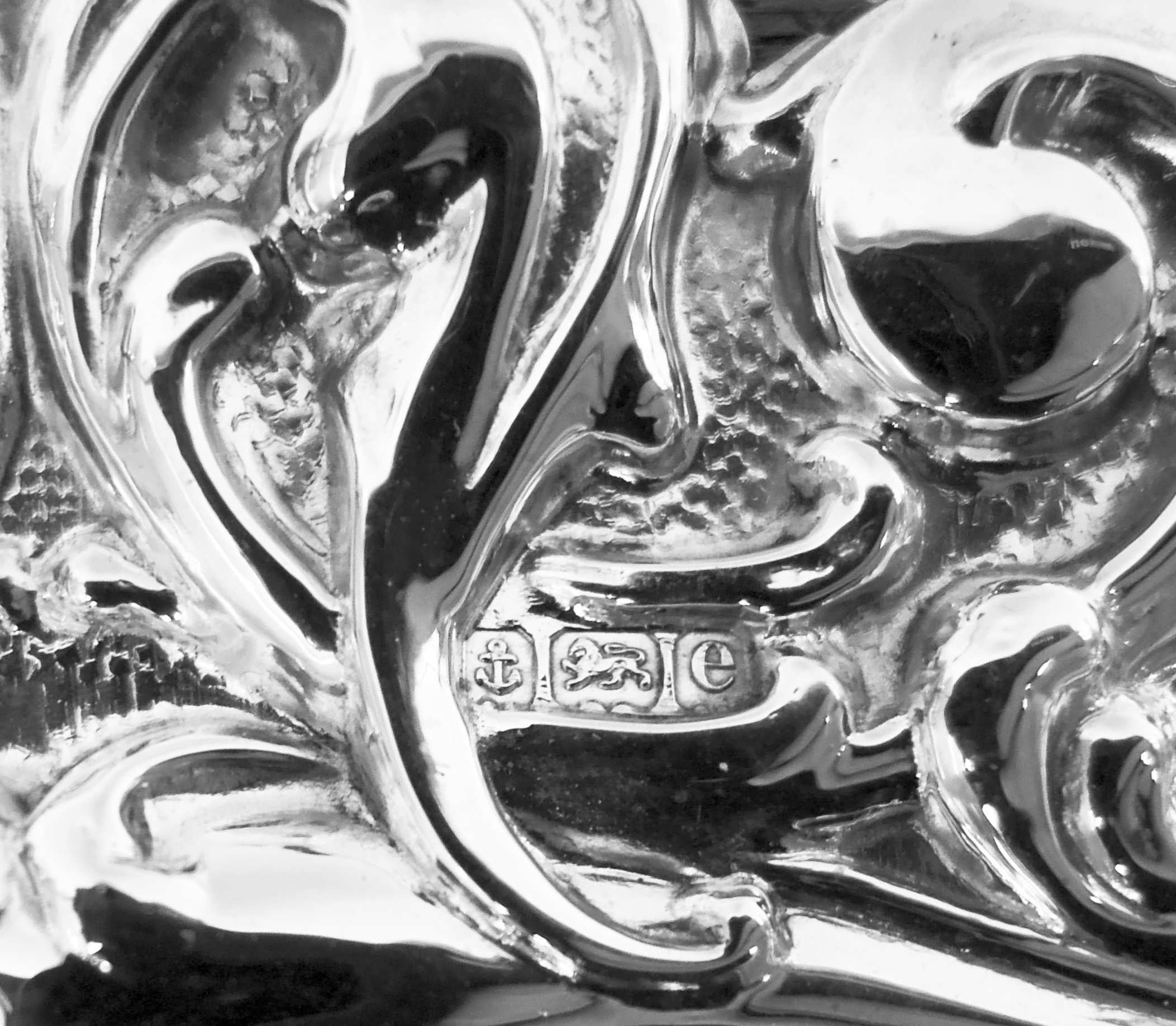 Argento 925 Cornice inglese edoardiana Art Nouveau in argento sterling, 1904 in vendita