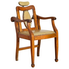 English Edwardian Beechwood Adjustable Reclining Barber’s Armchair, Late 19th C.