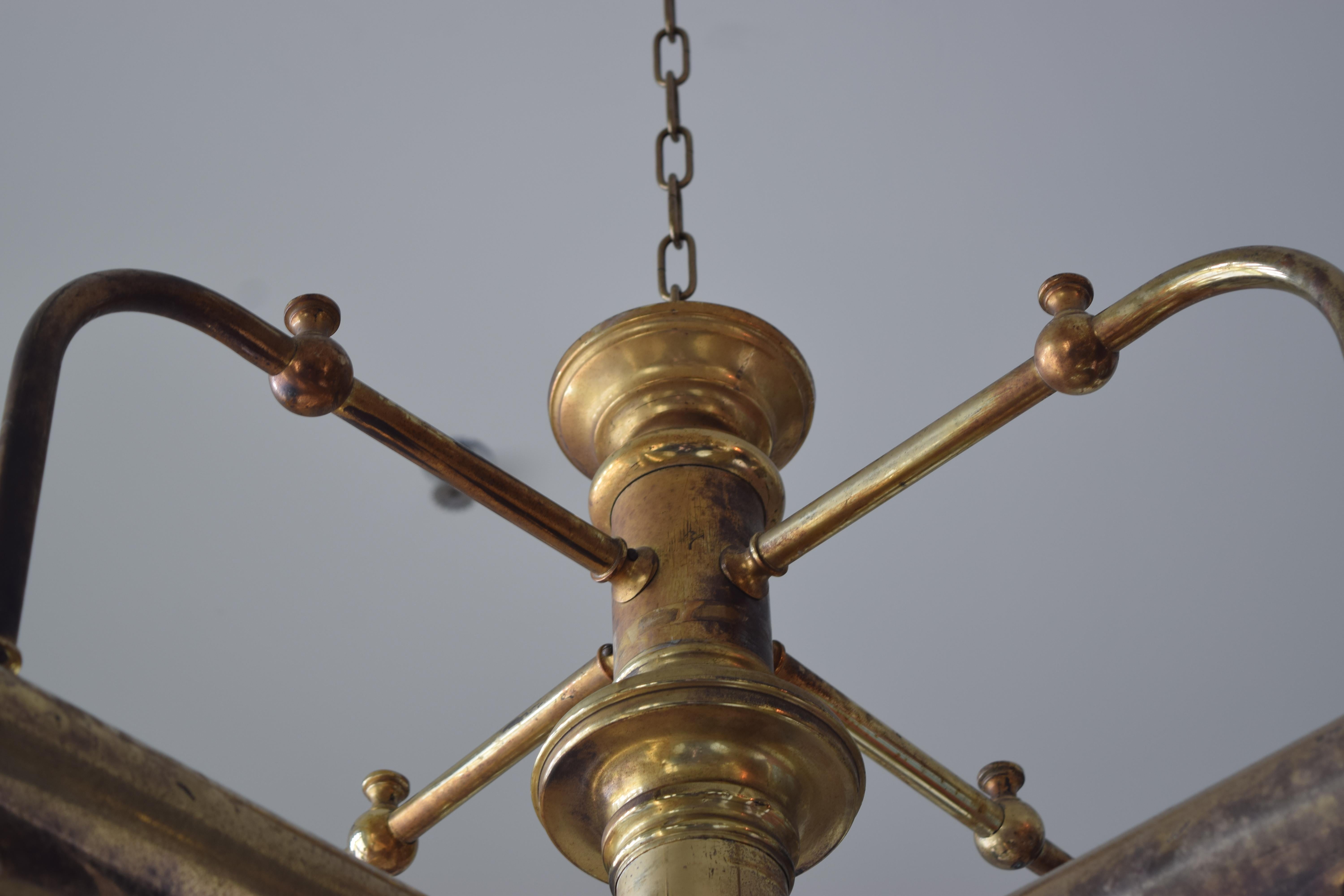 English, Edwardian, Brass 4-Light Parlor Chandelier, Original Globes, ca. 1900 For Sale 1