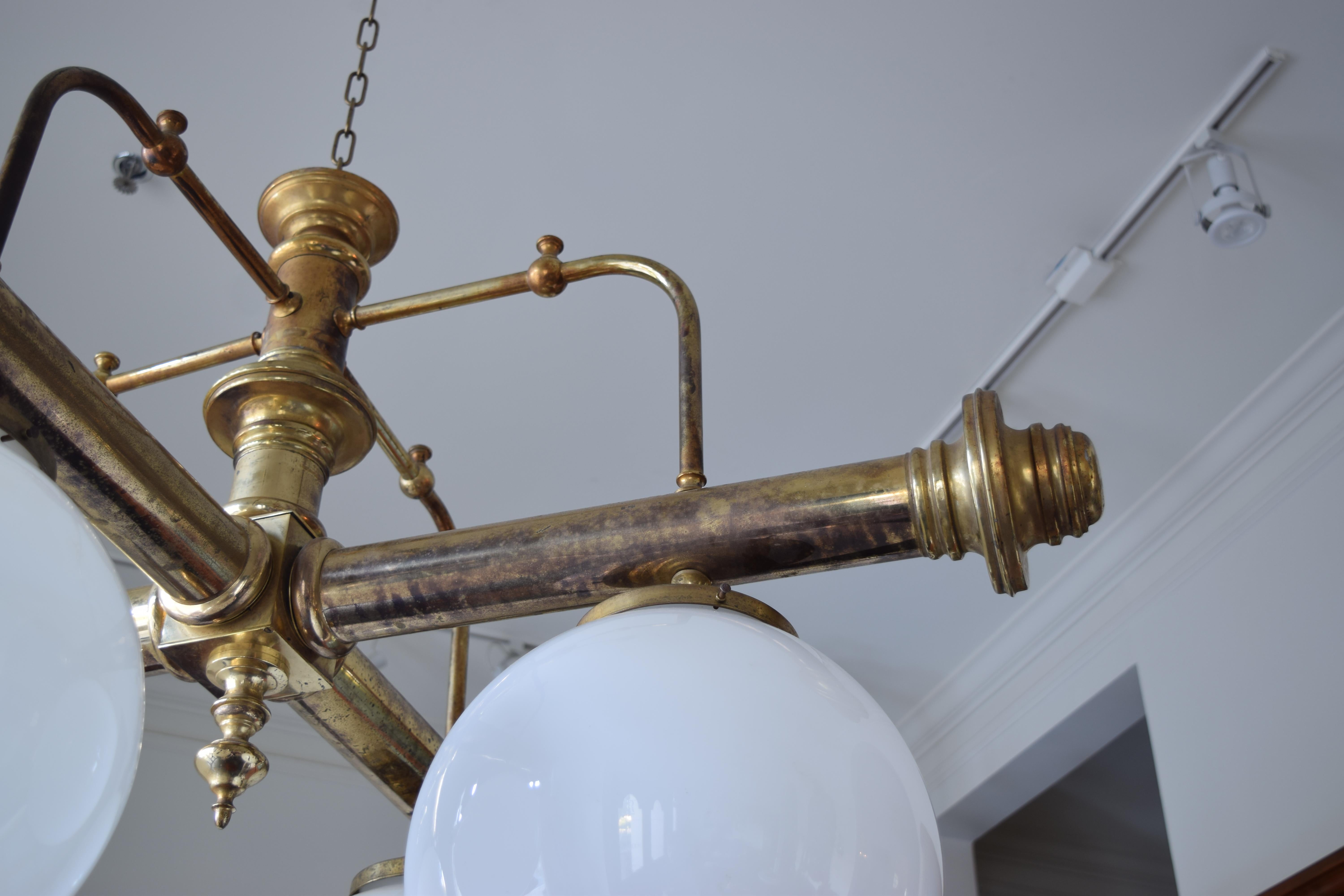 English, Edwardian, Brass 4-Light Parlor Chandelier, Original Globes, ca. 1900 For Sale 2