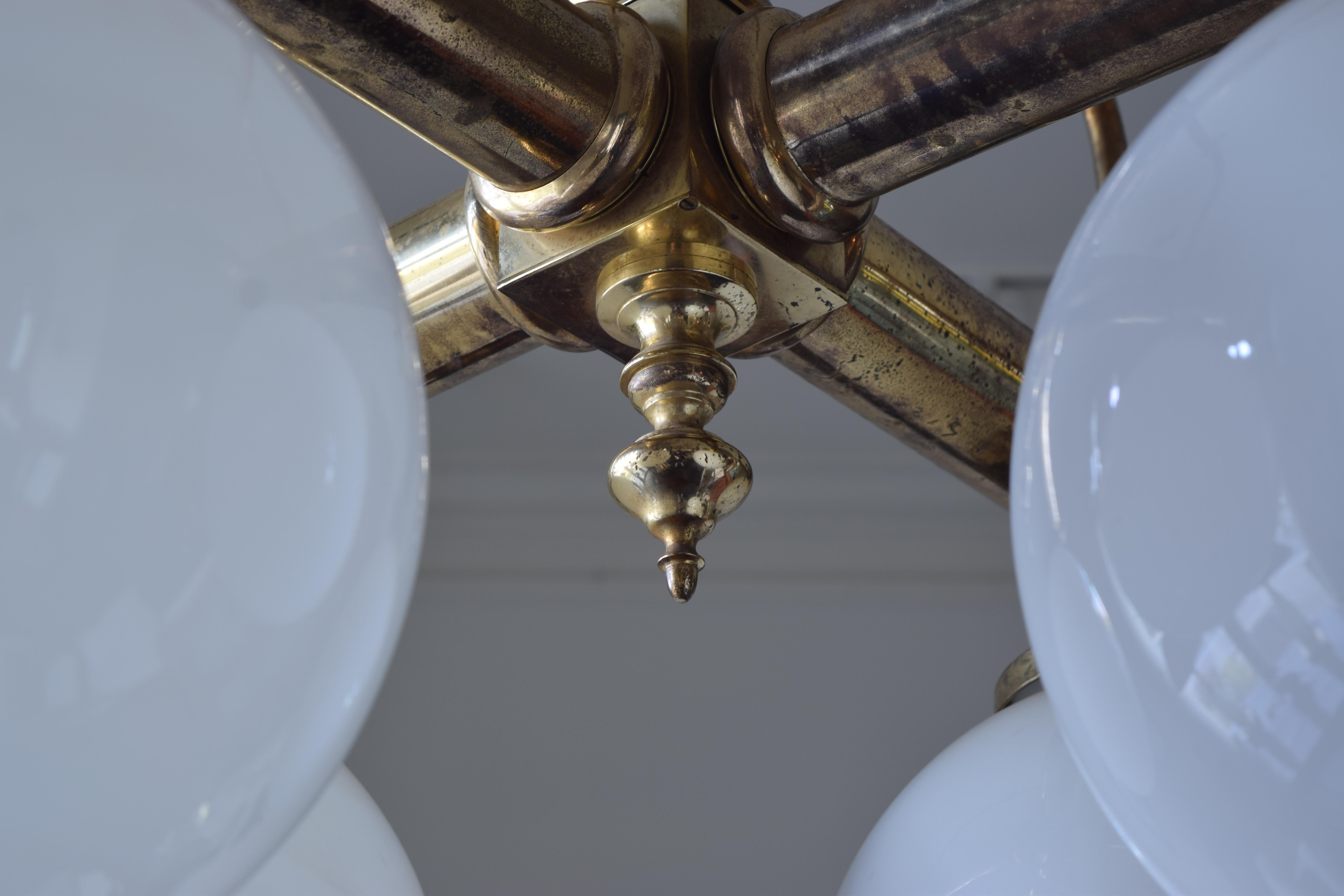 English, Edwardian, Brass 4-Light Parlor Chandelier, Original Globes, ca. 1900 For Sale 3