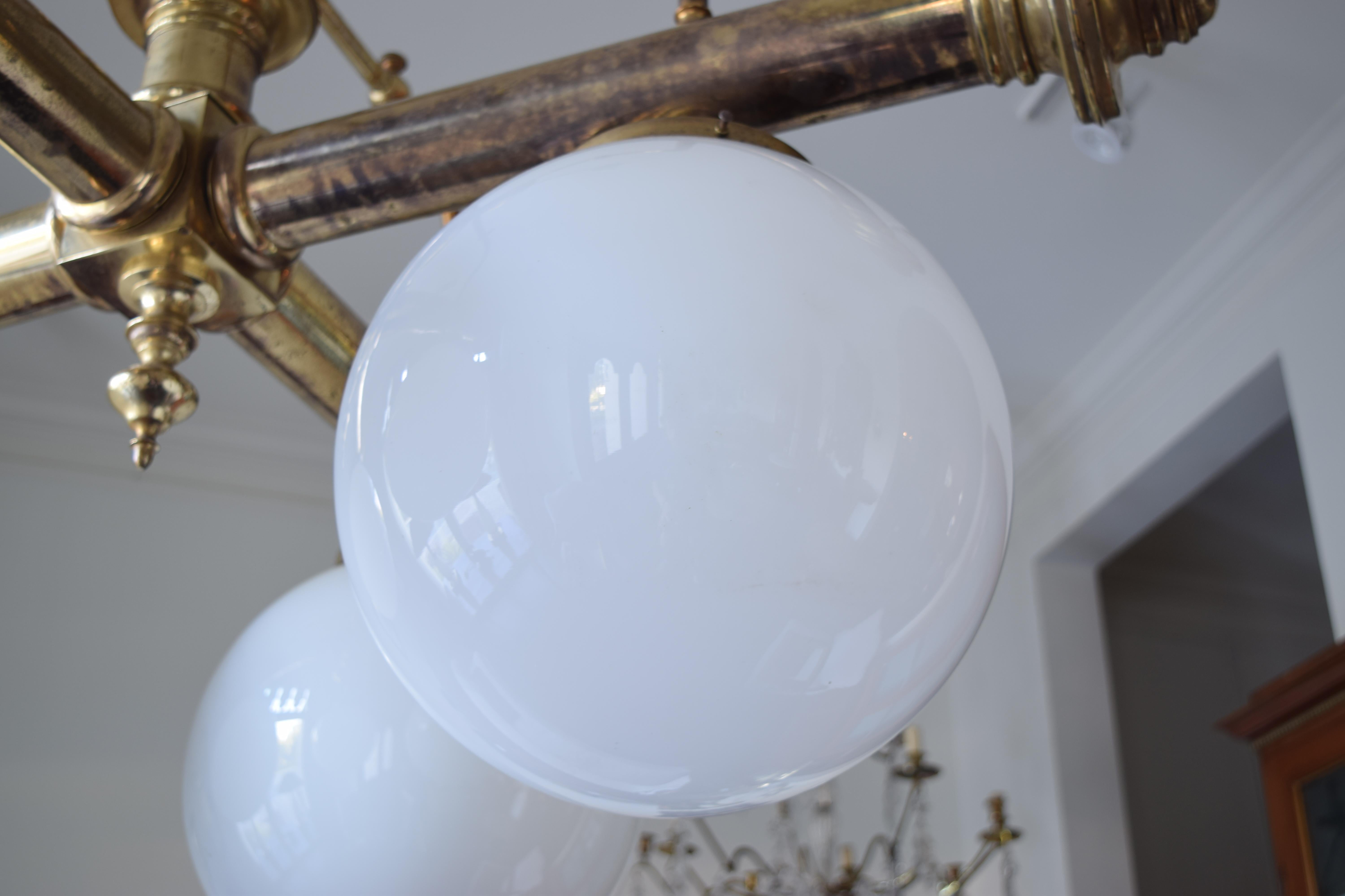 English, Edwardian, Brass 4-Light Parlor Chandelier, Original Globes, ca. 1900 For Sale 4
