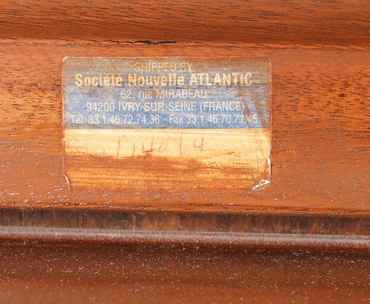 English Edwardian Extendable Bronze Mounted Mahogany Dining Table, circa 1900 4