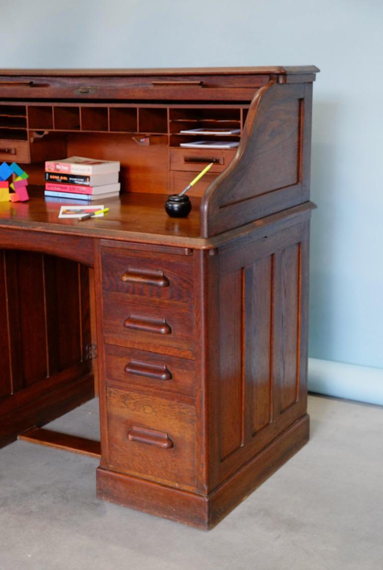 English Edwardian Fully Fitted Solid Oak Roll Top Twin Pedestal Desk 10