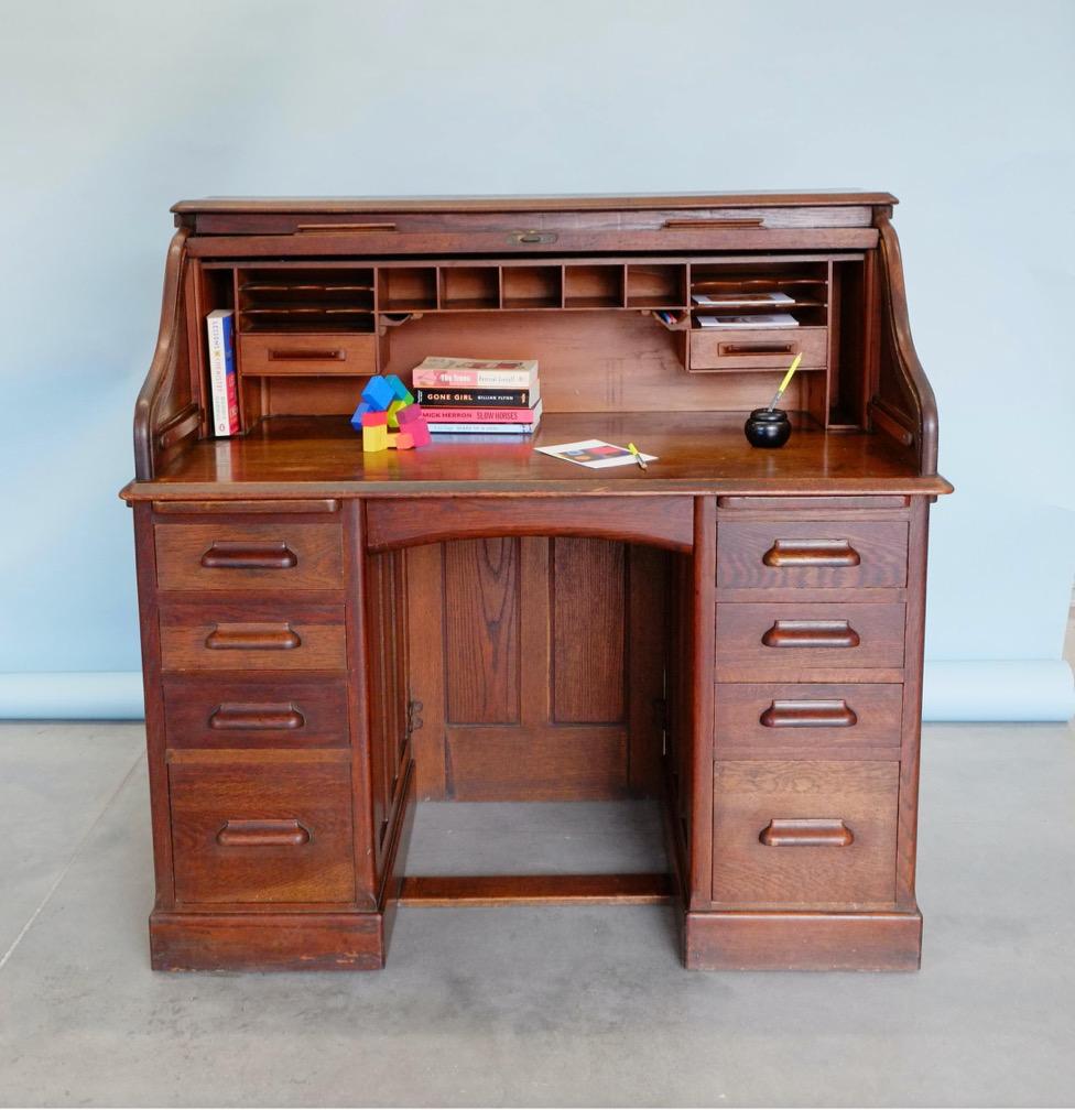 Hand-Crafted English Edwardian Fully Fitted Solid Oak Roll Top Twin Pedestal Desk